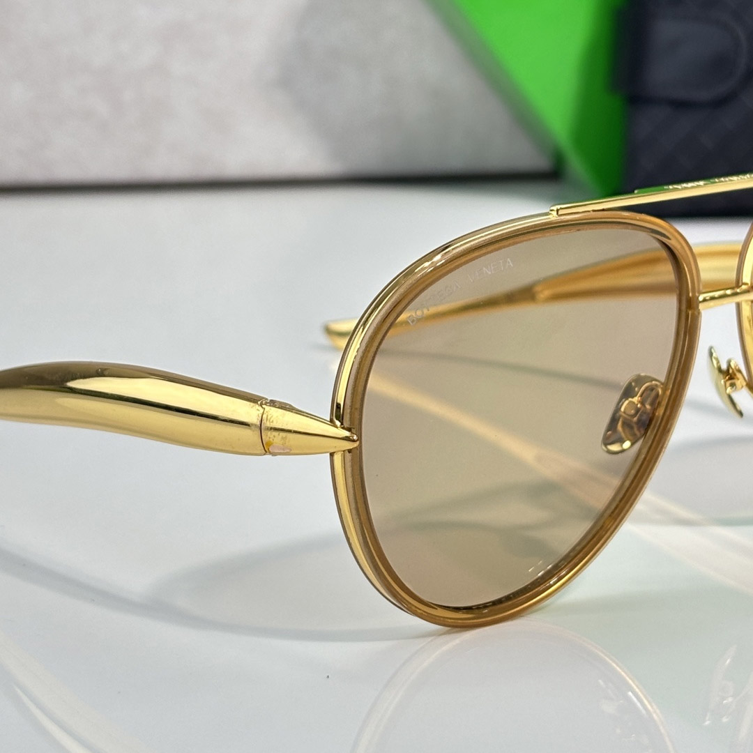 Bottega Veneta BV1305BS  Sunglasses   - DopestKickz