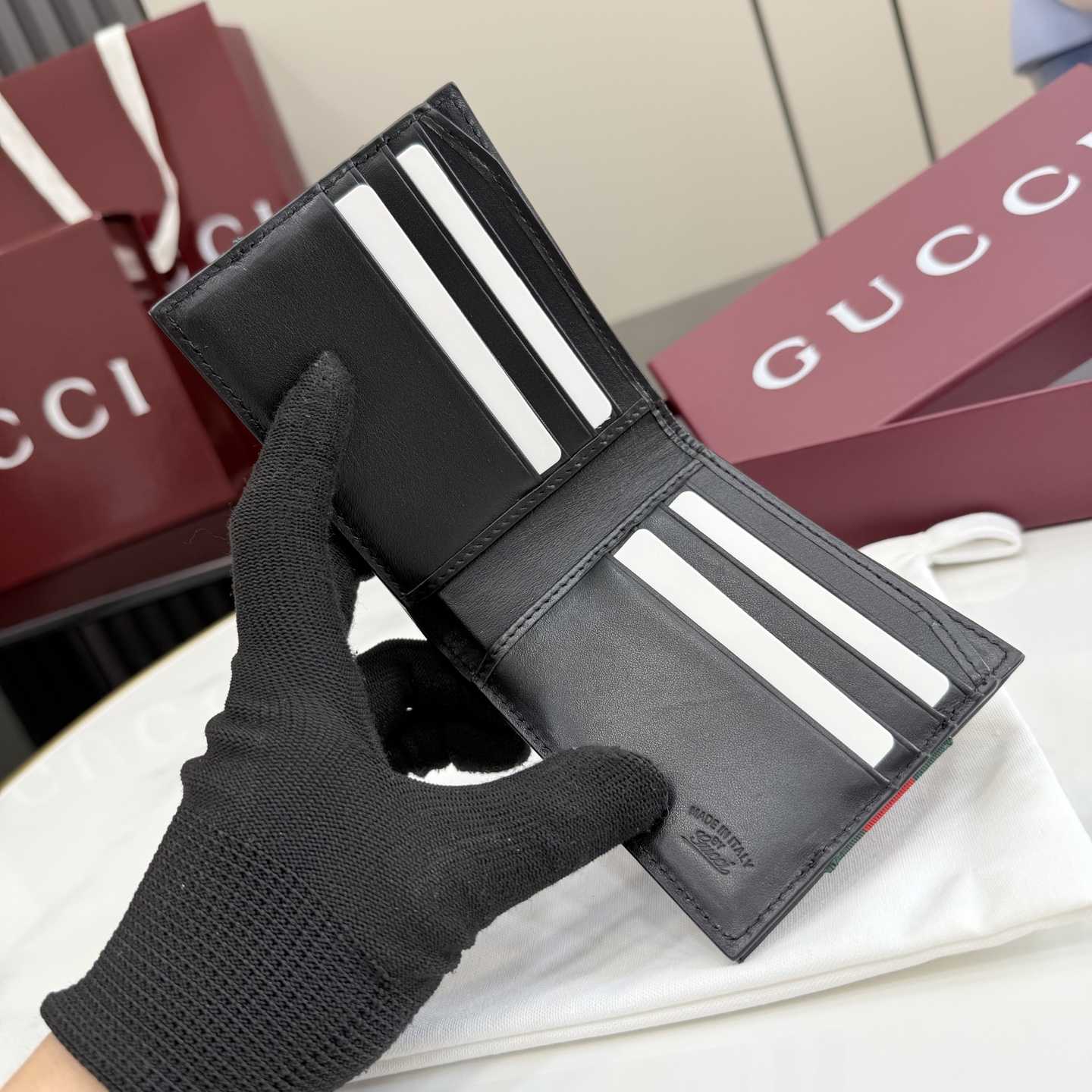 Gucci Web Trademark Bi-fold Wallet - DopestKickz