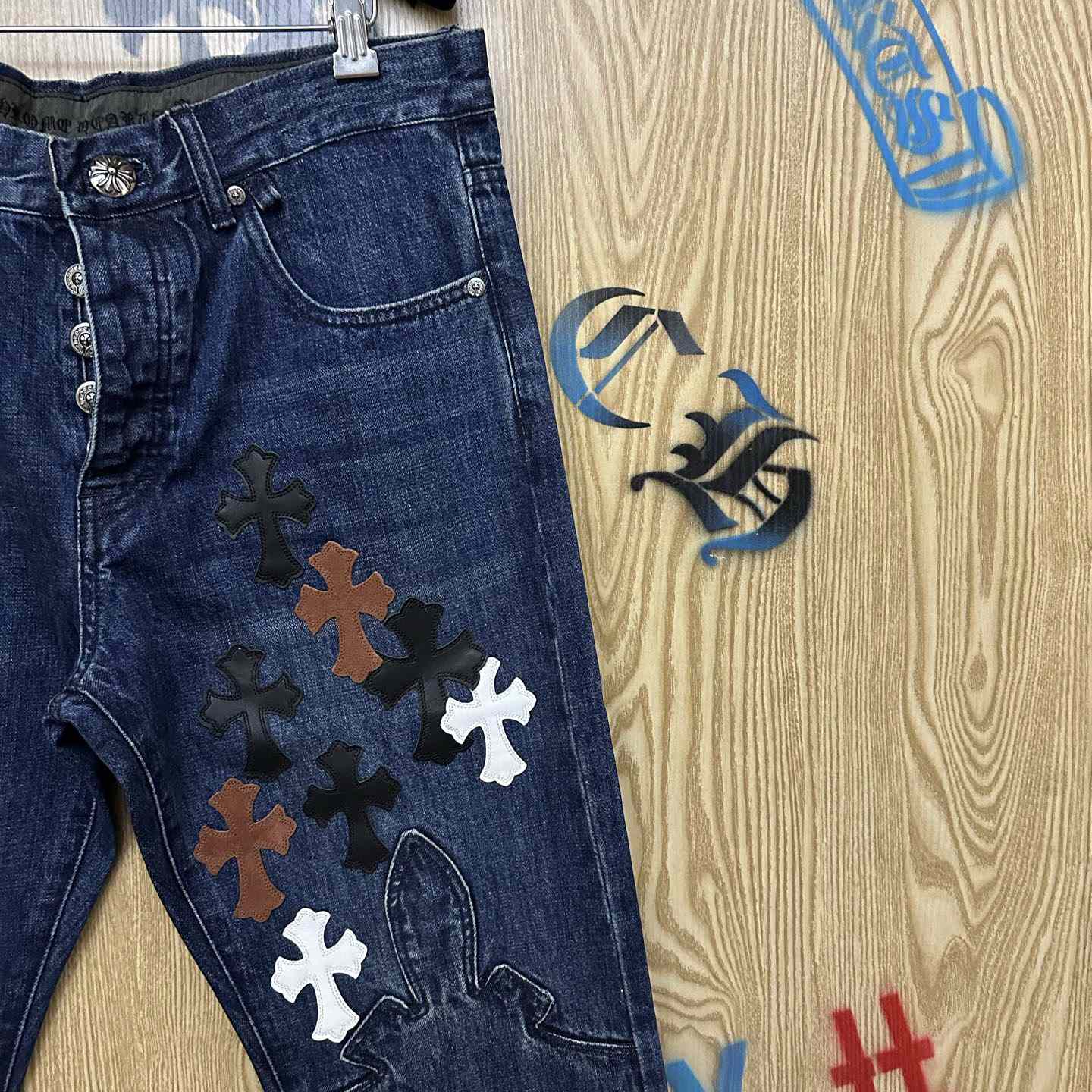 Chrome Hearts Black & White & Brown Patch Fleur Knee Jeans - DopestKickz