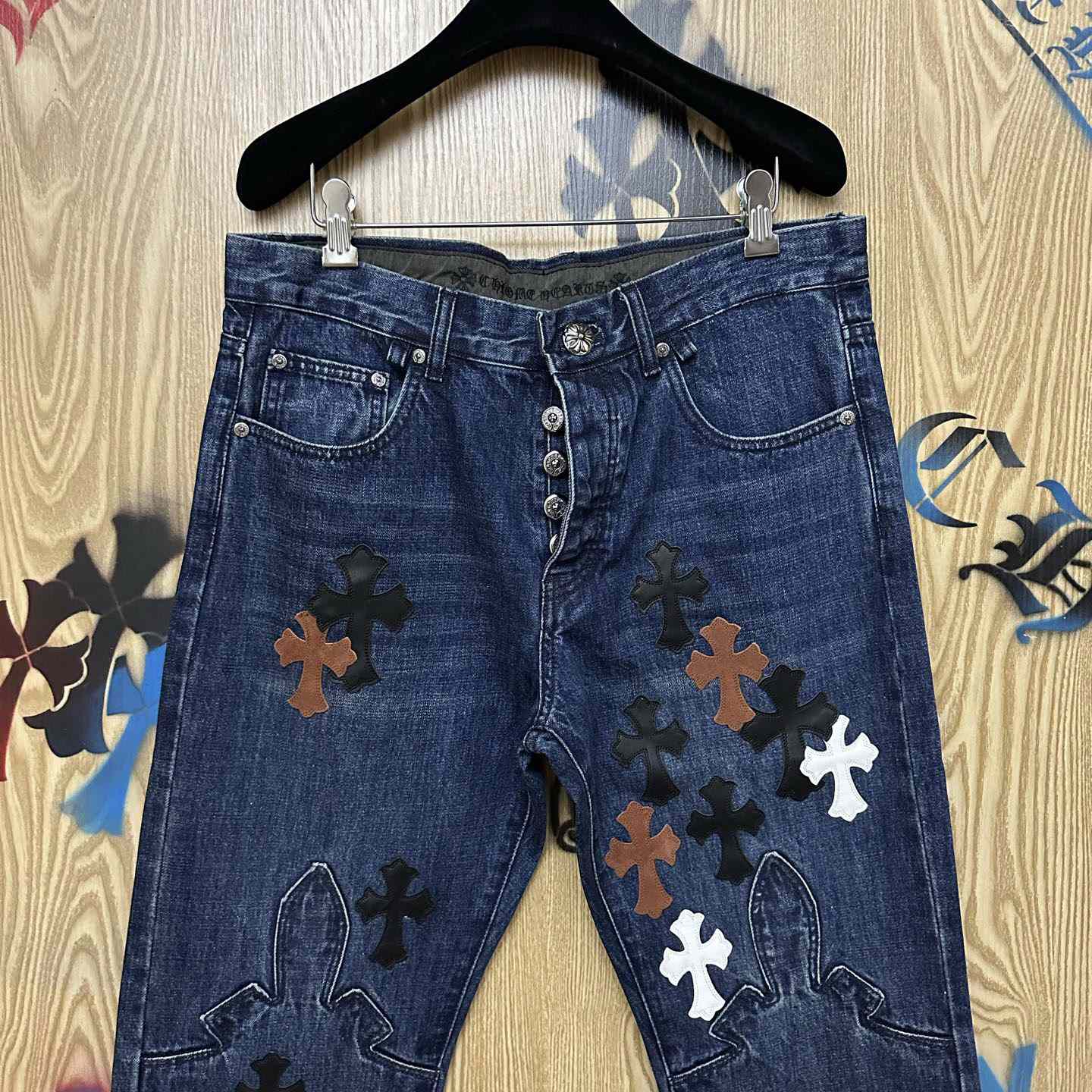 Chrome Hearts Black & White & Brown Patch Fleur Knee Jeans - DopestKickz