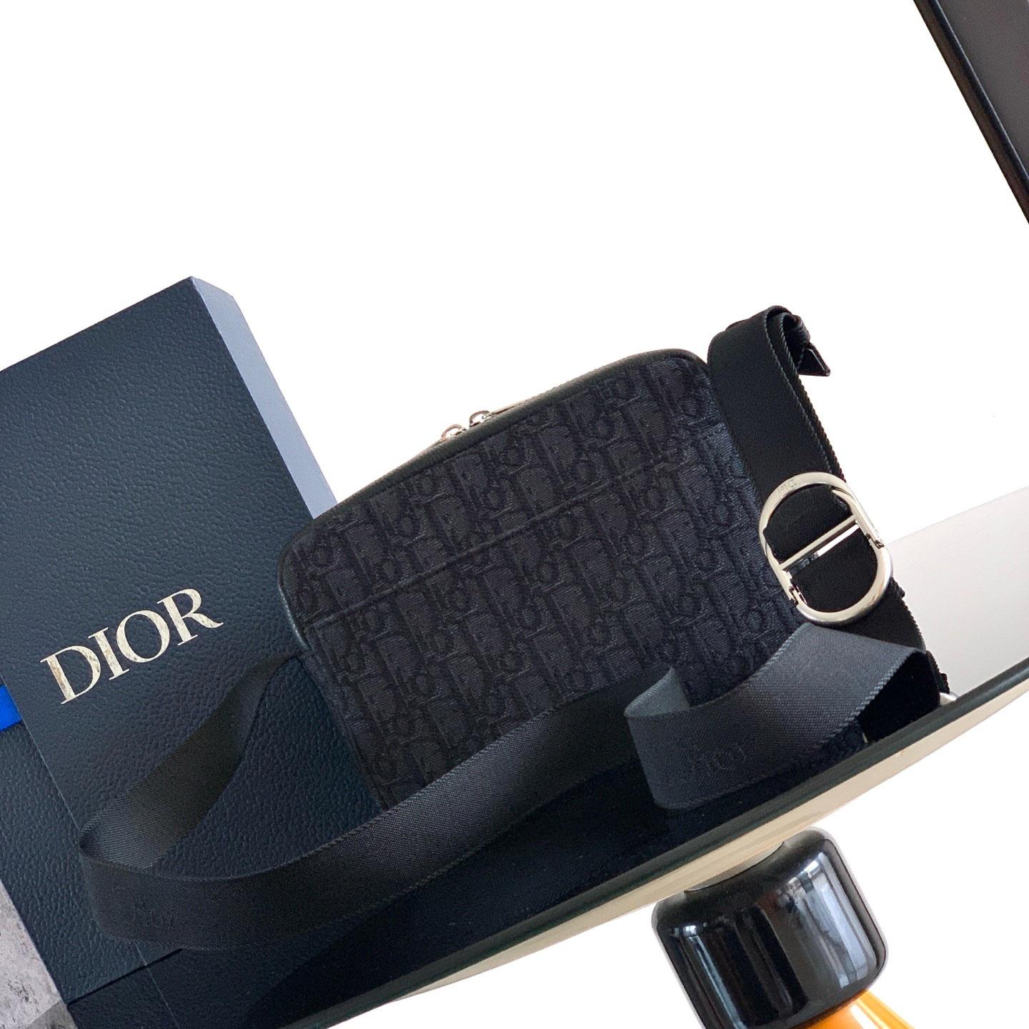 Dior Rider Zipped Messenger Bag - DopestKickz