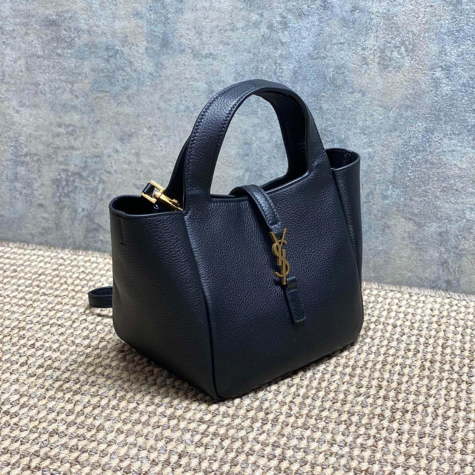 Saint Laurent LE 5 À 7 BABY BEA In Grained Leather - DopestKickz