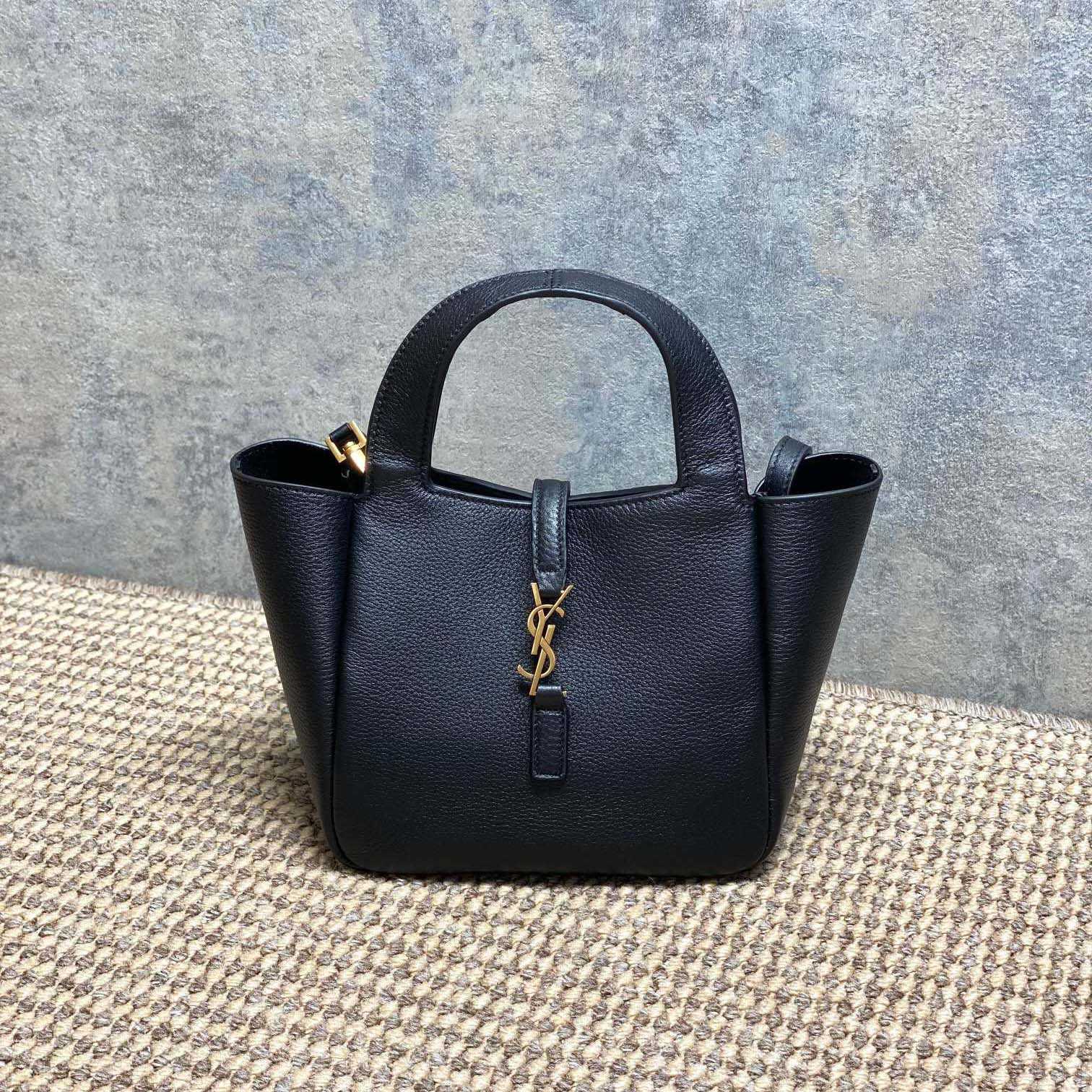 Saint Laurent LE 5 À 7 BABY BEA In Grained Leather - DopestKickz