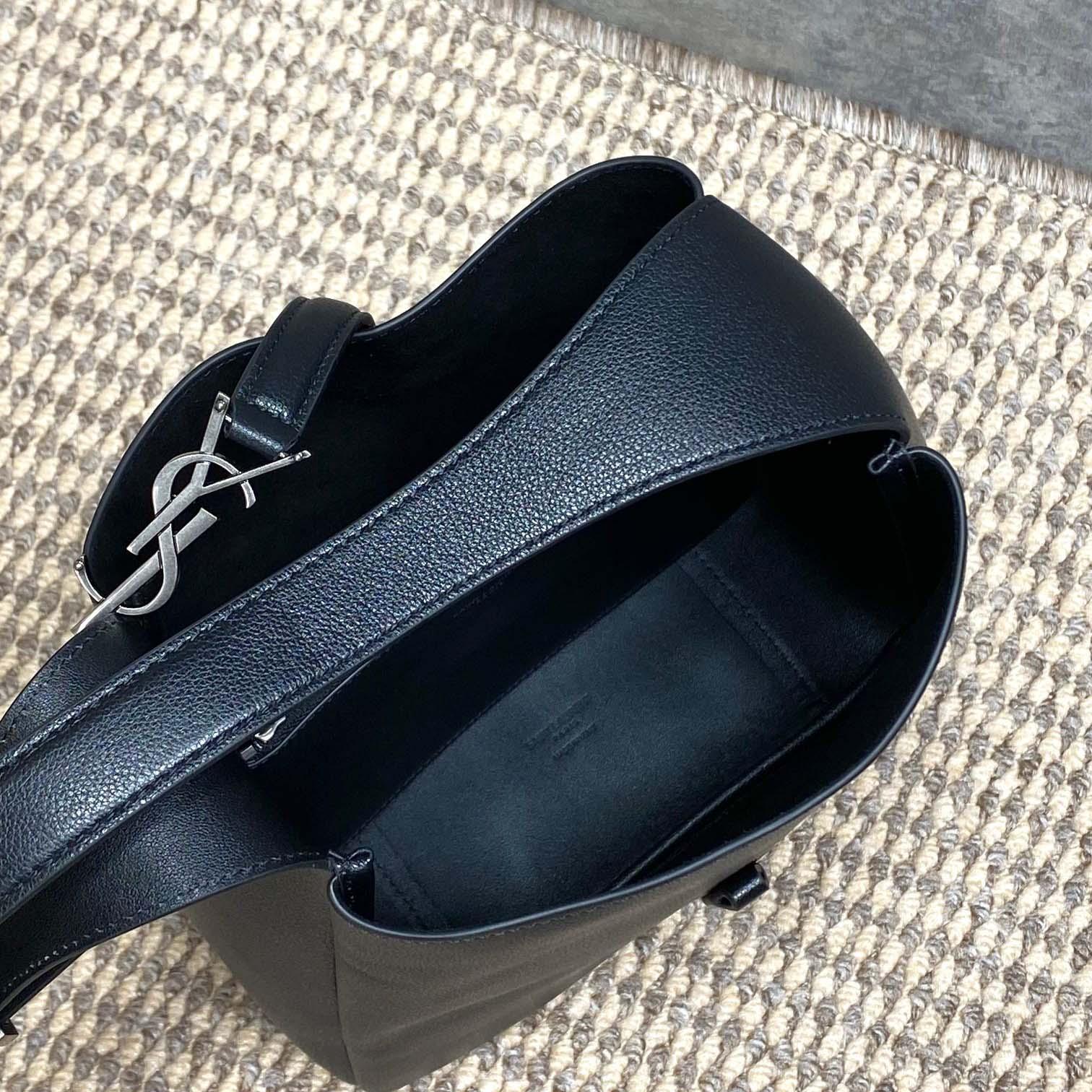 Saint Laurent LE 5 À 7 Supple Small In Grained Leather - DopestKickz