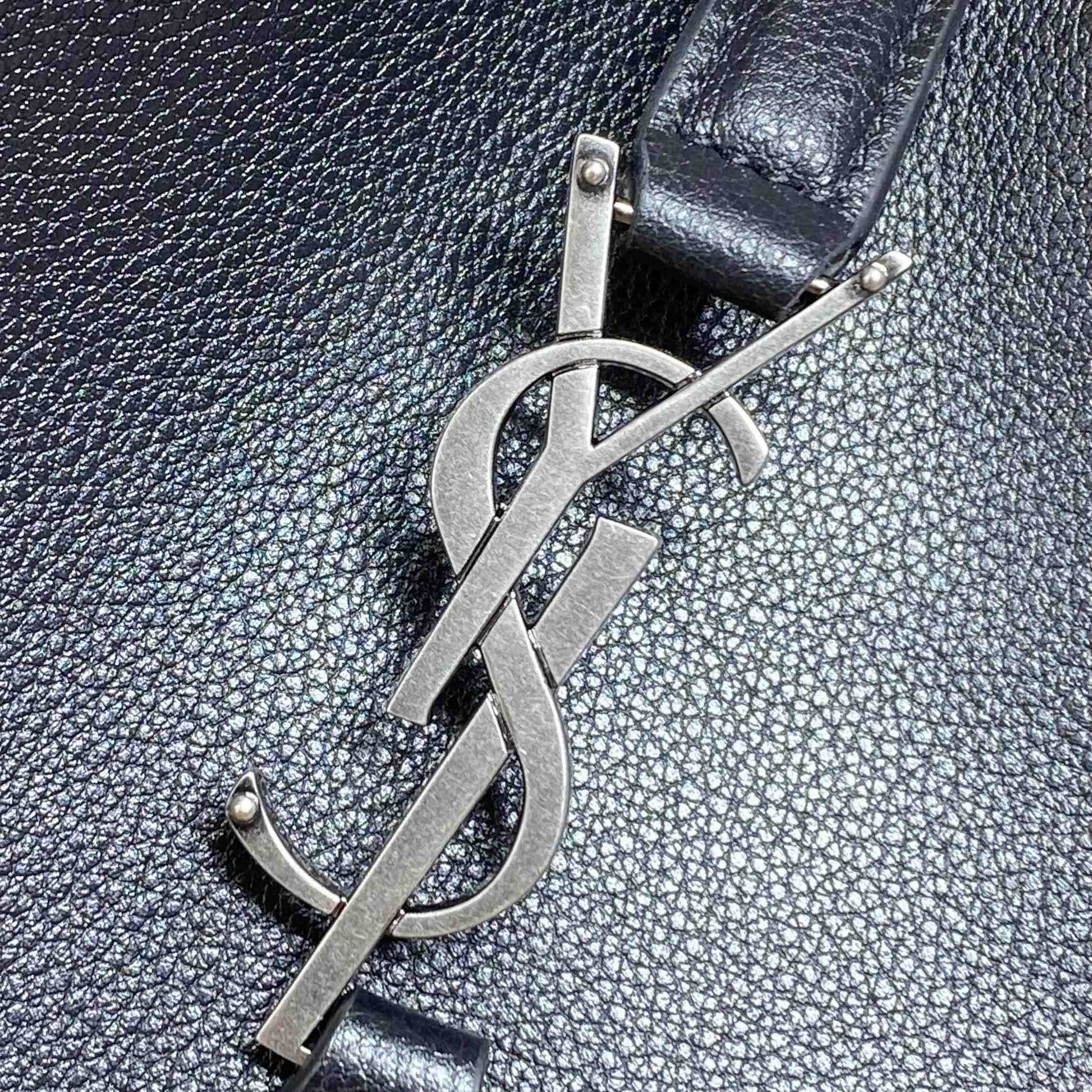 Saint Laurent LE 5 À 7 Supple Small In Grained Leather - DopestKickz
