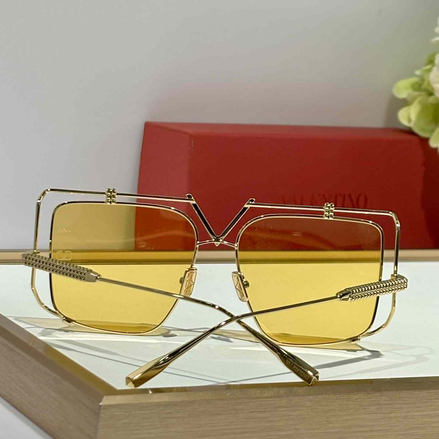 Valent V-LIGHT VLS-116 Oversize Frame Sunglasses - DopestKickz