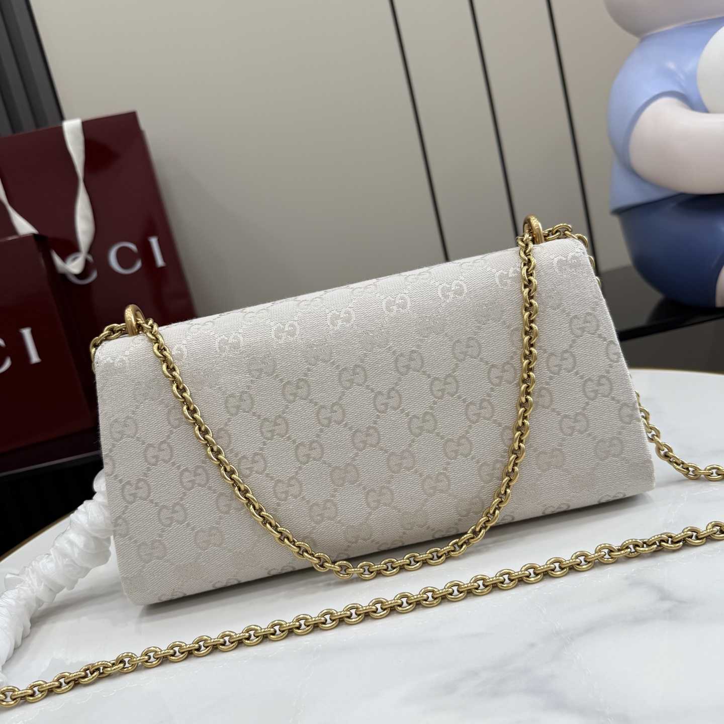 Gucci Dionysus Medium Shoulder Bag - DopestKickz