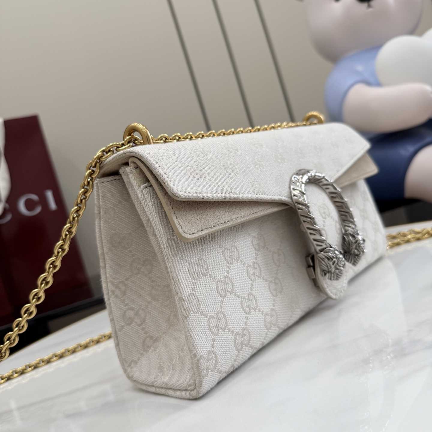 Gucci Dionysus Medium Shoulder Bag - DopestKickz