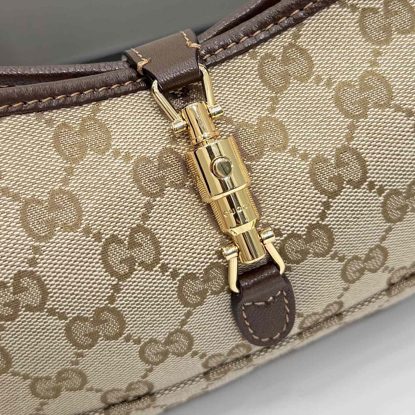 Gucci Jackie Slim Medium Shoulder Bag  - DopestKickz