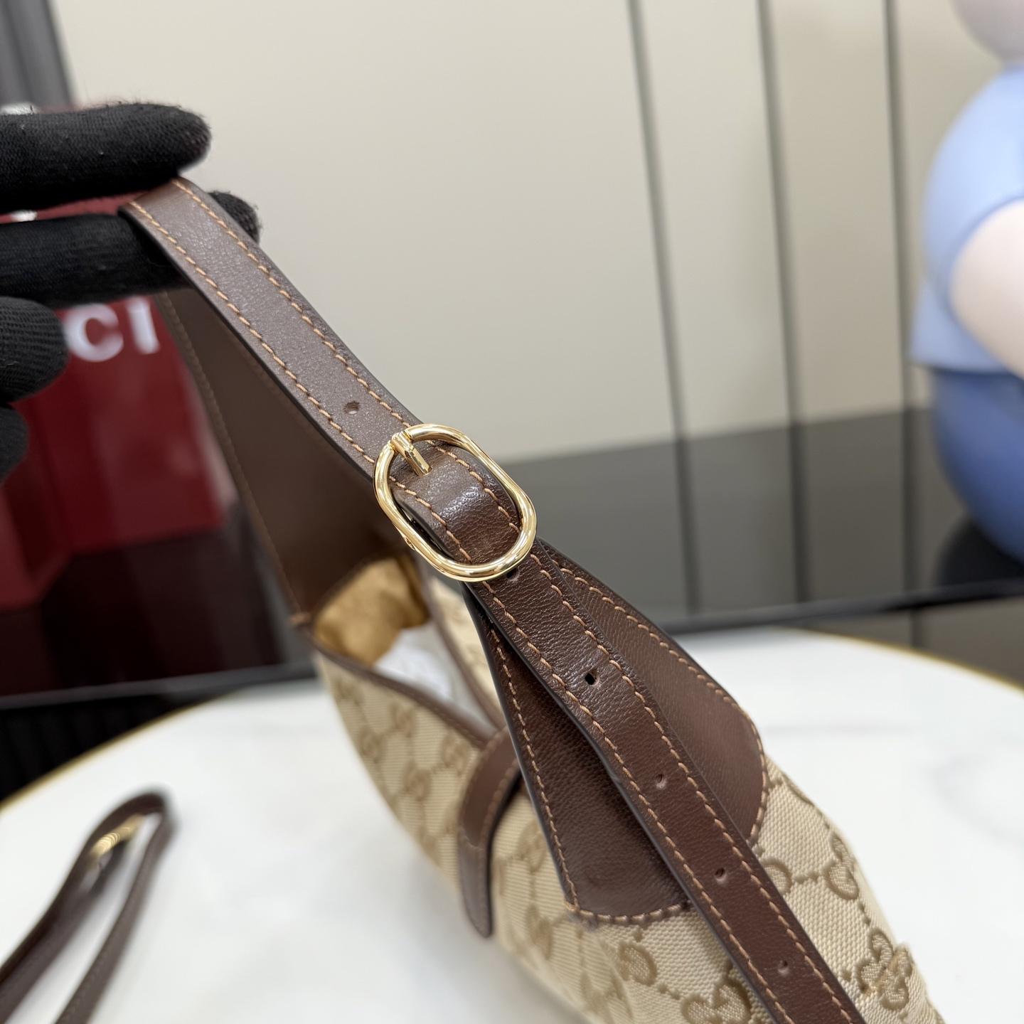 Gucci Jackie Slim Medium Shoulder Bag  - DopestKickz
