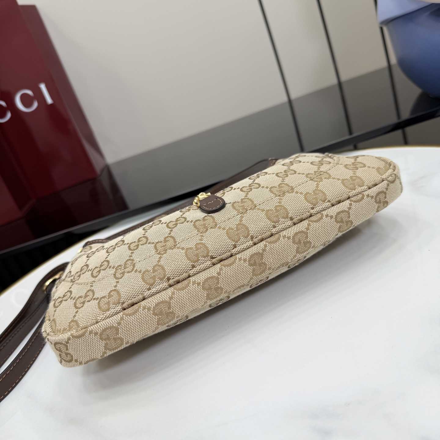 Gucci Jackie Slim Medium Shoulder Bag  - DopestKickz