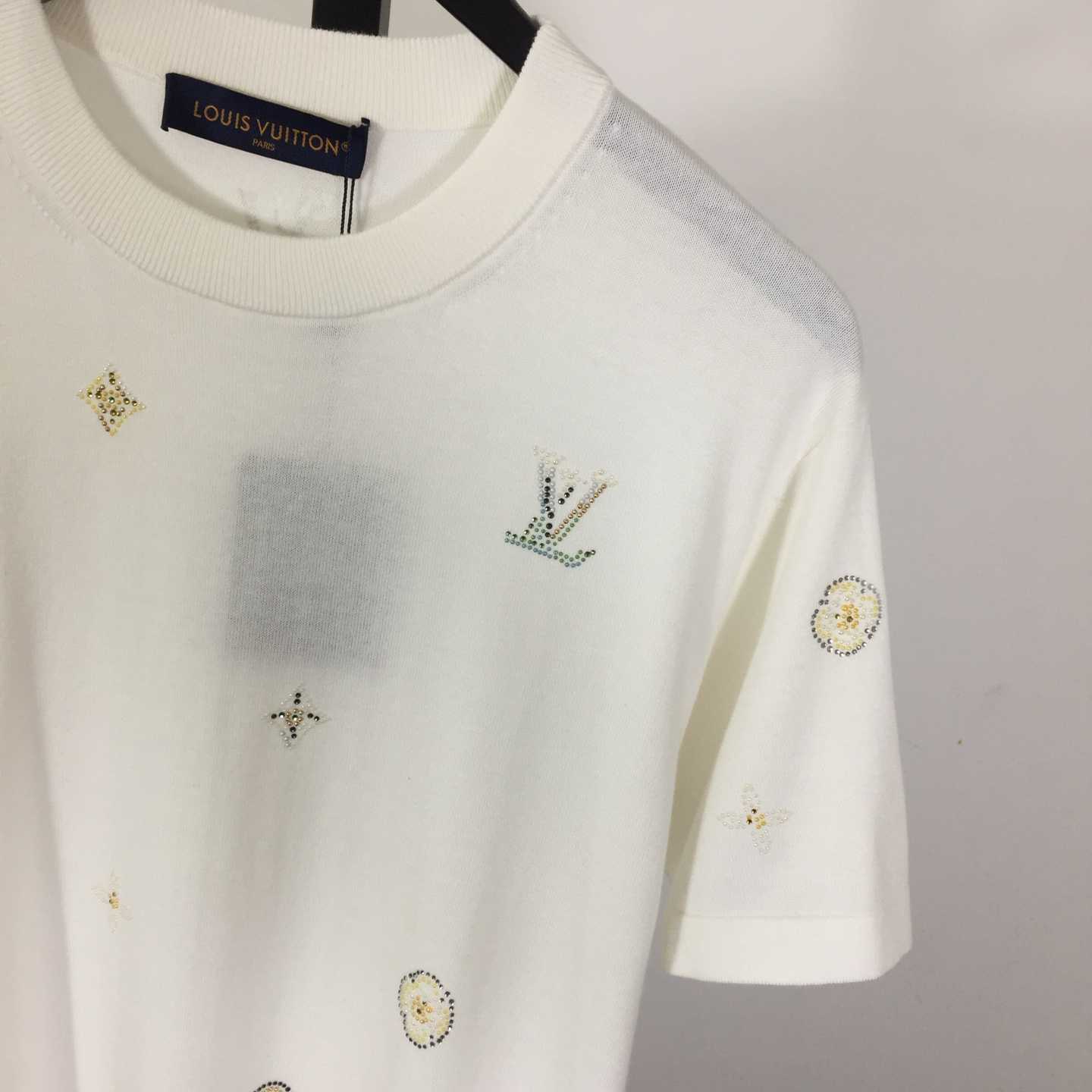 Louis Vuitton Embellished Short-Sleeved Crewneck   1AR09 - DopestKickz
