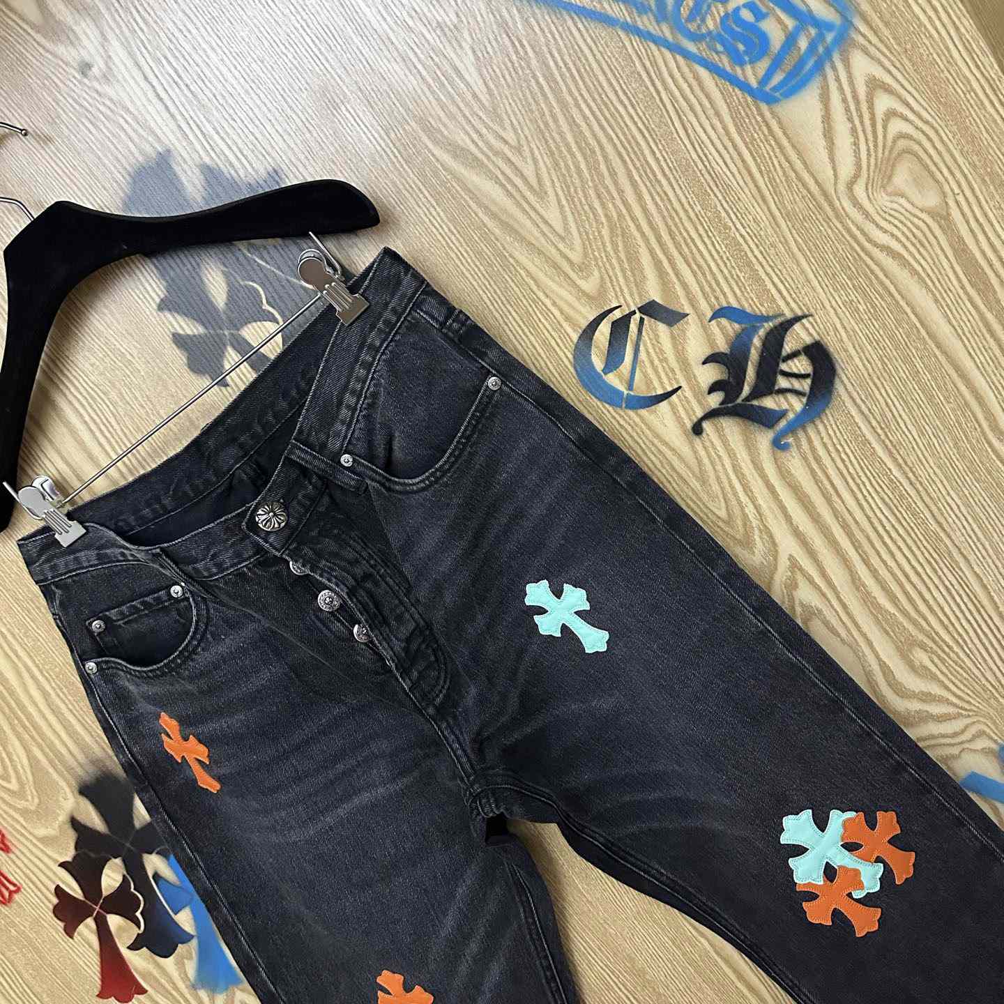 Chrome Hearts Levi's 501 Orange&Green Miami Cross Leather Patch Black Jeans - DopestKickz
