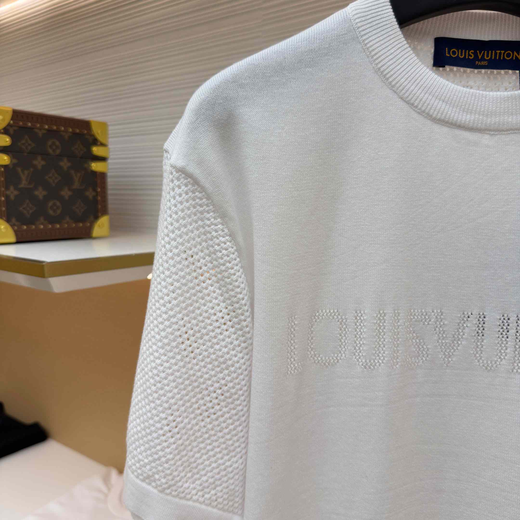 Louis Vuitton Cotton-Cashmere Short-Sleeved Crewneck  - DopestKickz