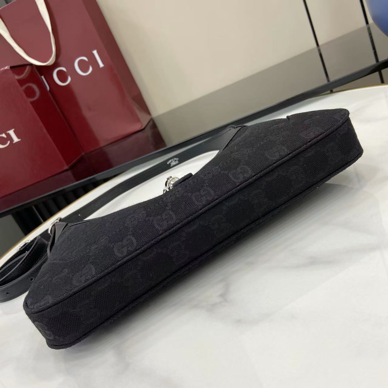 Gucci Jackie Slim Medium Shoulder Bag  - DopestKickz
