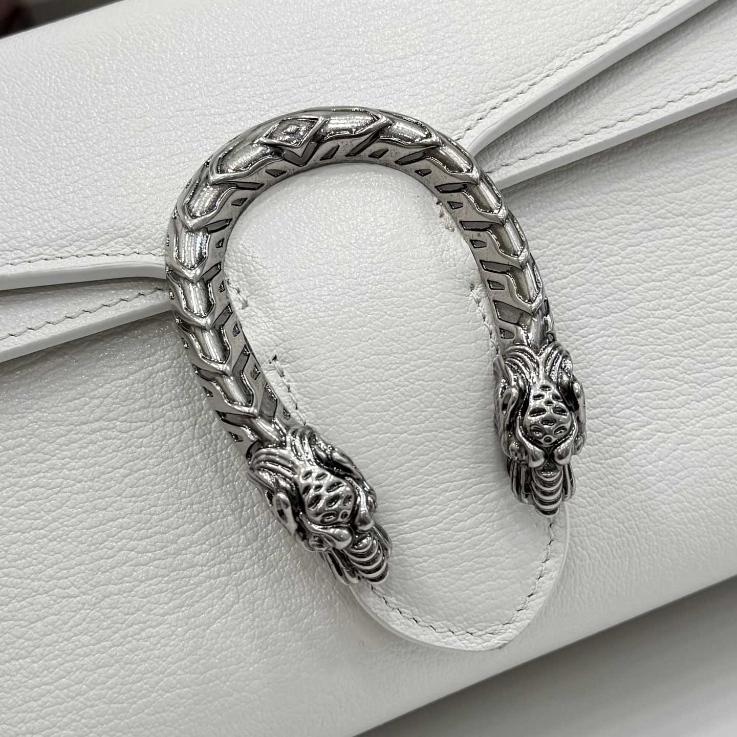 Gucci Dionysus Medium Shoulder Bag - DopestKickz