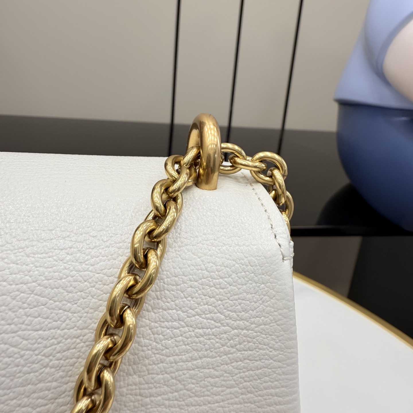Gucci Dionysus Medium Shoulder Bag - DopestKickz