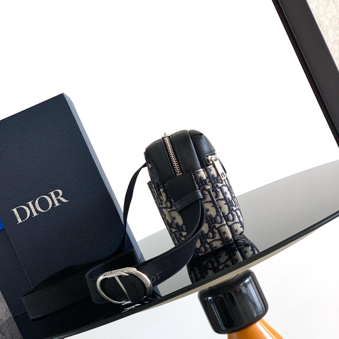 Dior Rider Zipped Messenger Bag - DopestKickz