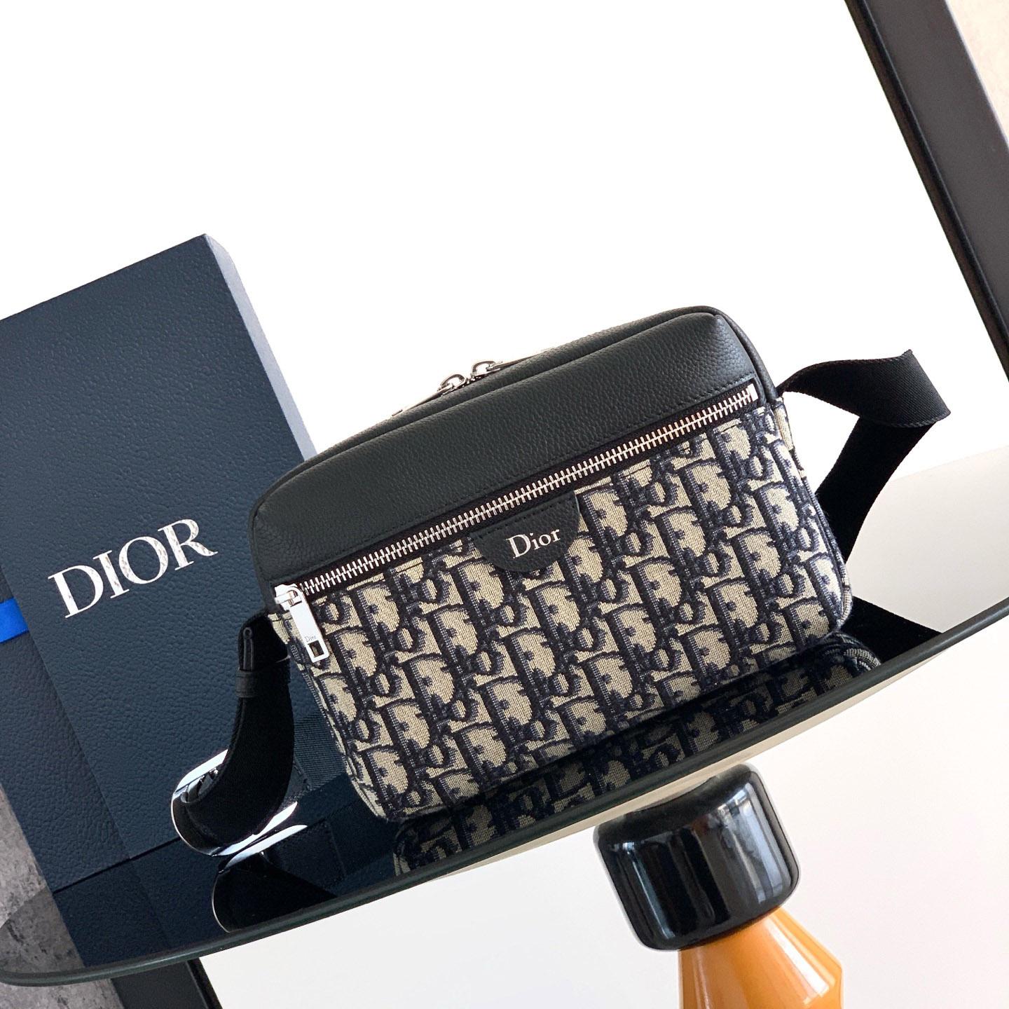 Dior Rider Zipped Messenger Bag - DopestKickz