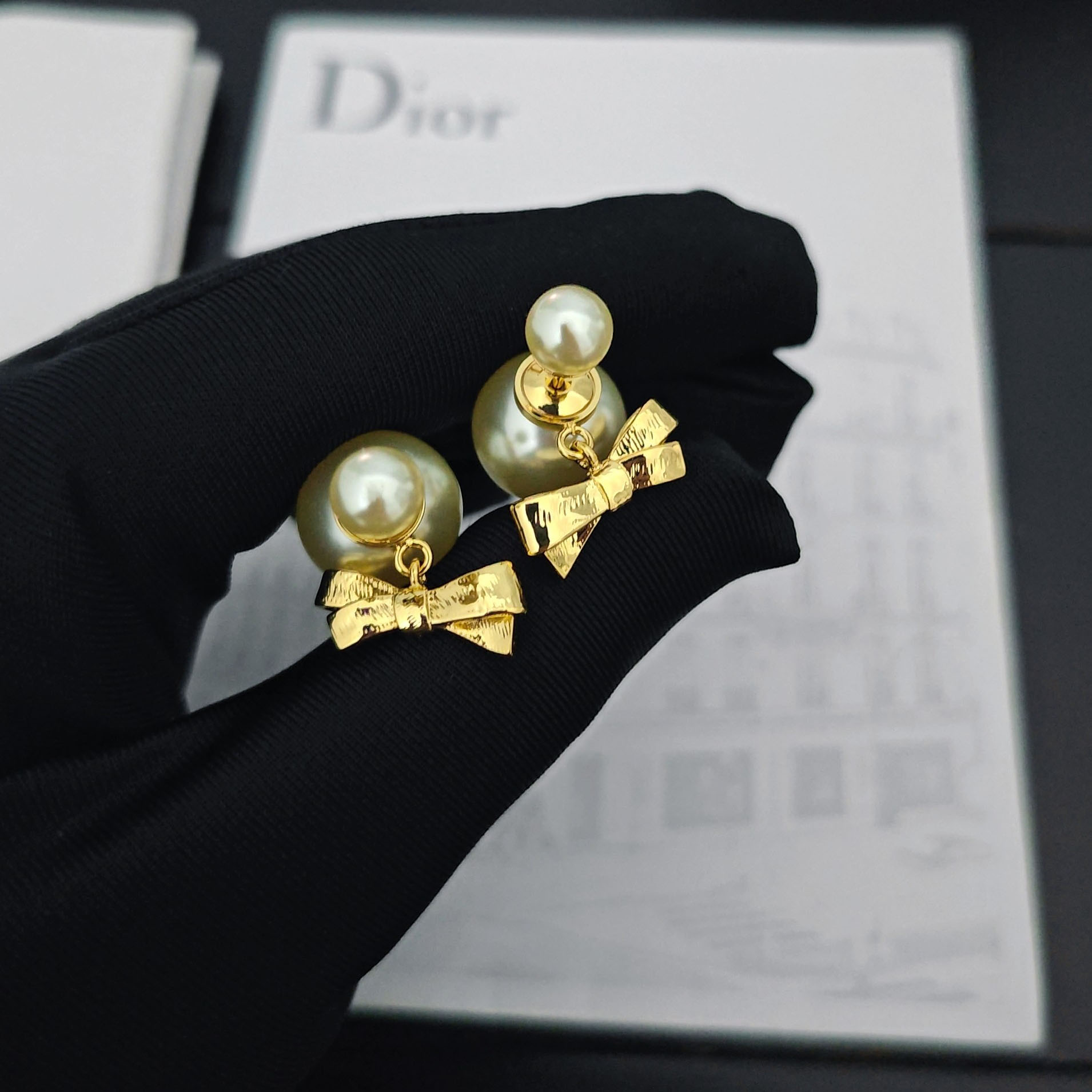 Dior Tribales Earrings - DopestKickz