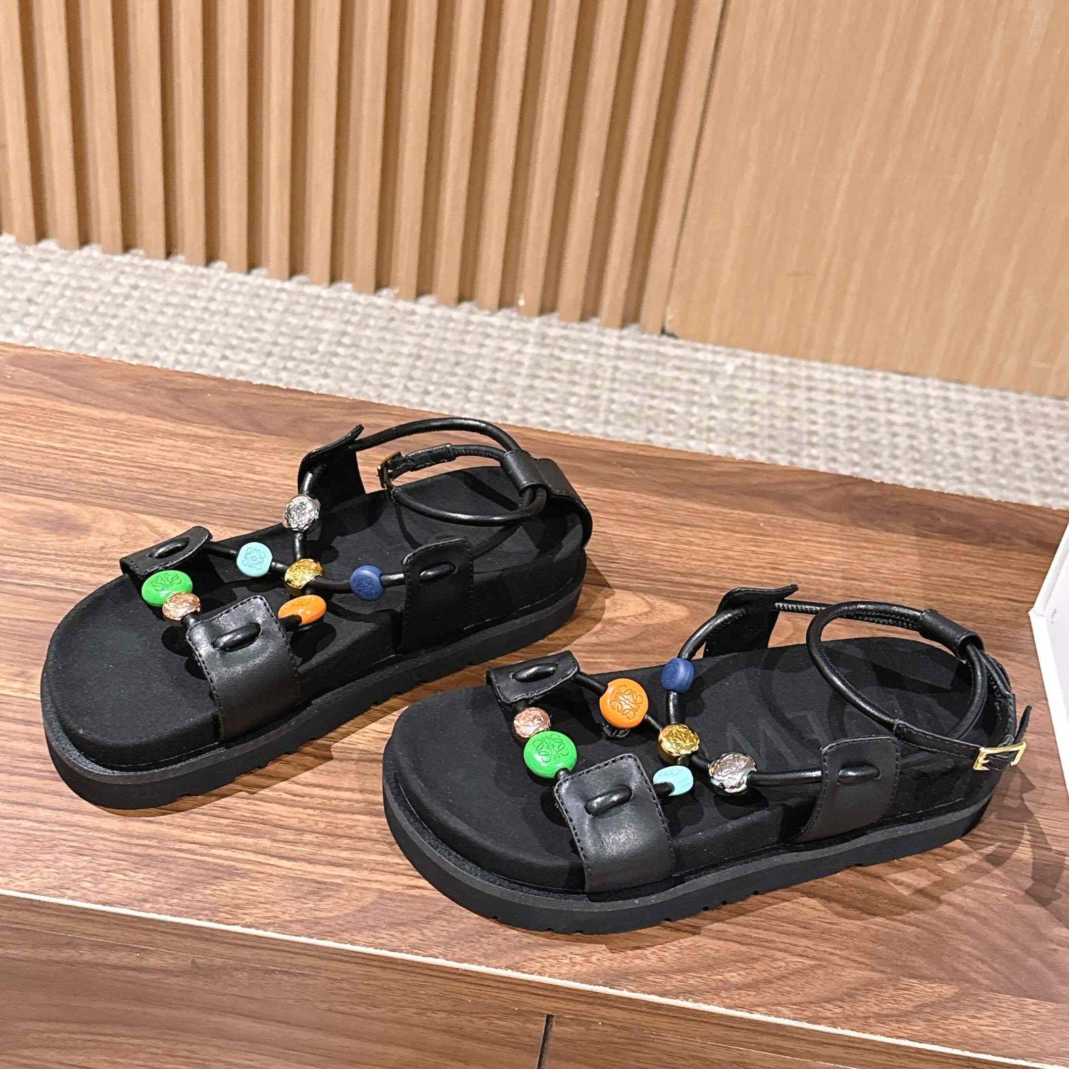 Loewe Pebble Beads Fussbett Sandal - DopestKickz