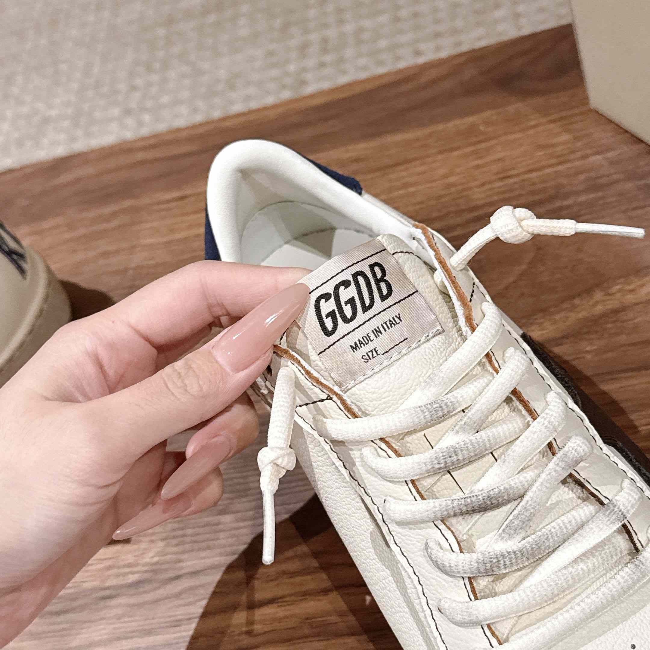 Golden Goose Ball Star Sneakers In Leather - DopestKickz