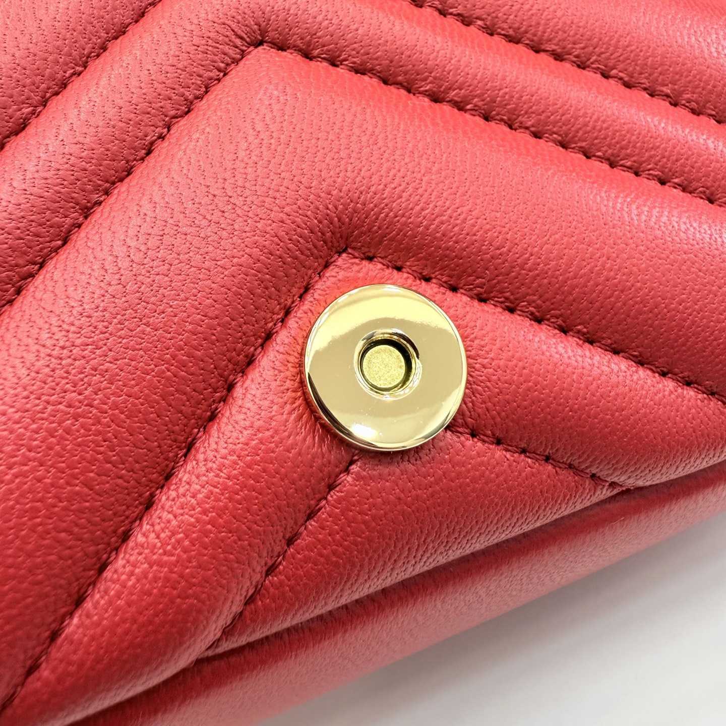 Gucci GG Marmont Mini Shoulder Bag - DopestKickz