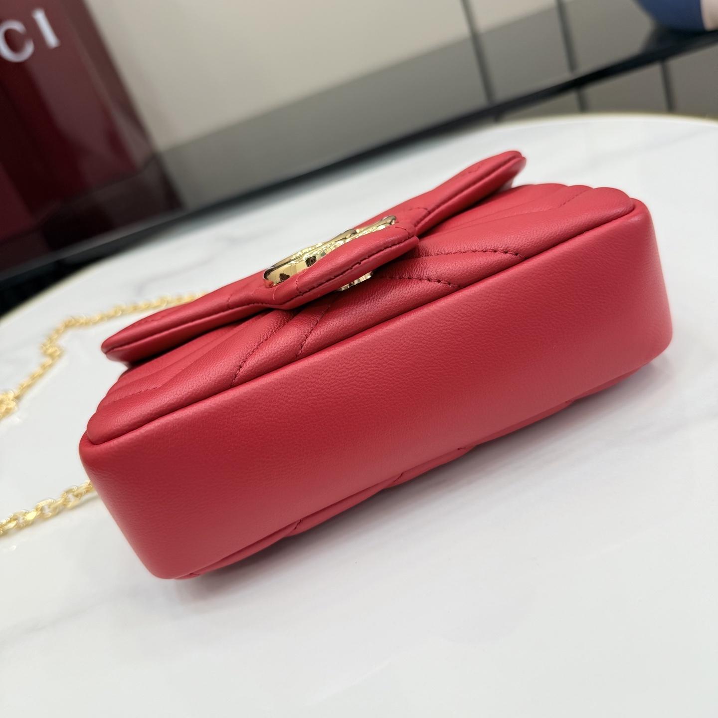 Gucci GG Marmont Mini Shoulder Bag - DopestKickz