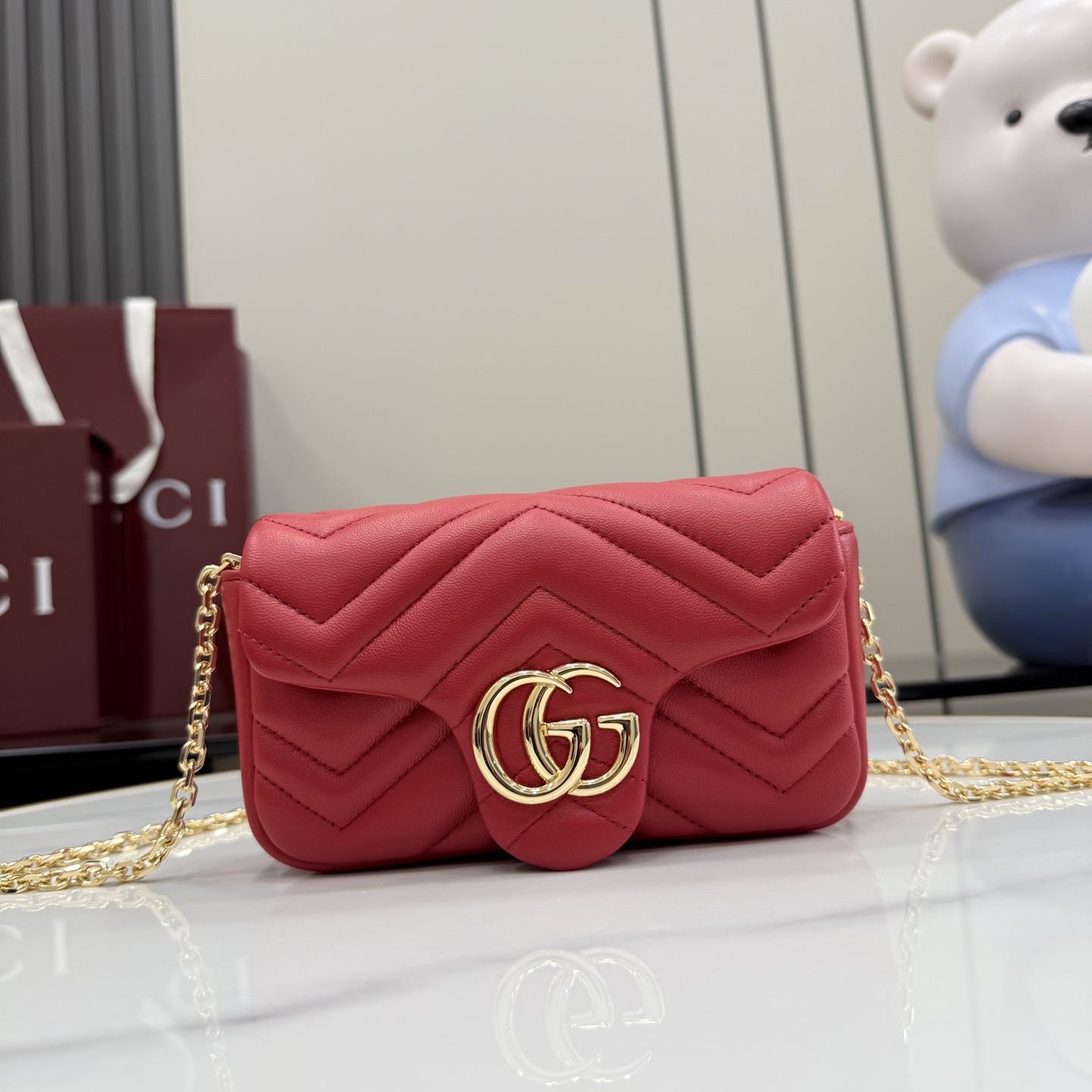 Gucci GG Marmont Mini Shoulder Bag - DopestKickz