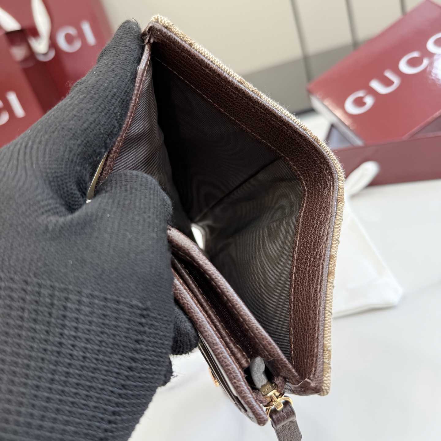 Gucci GG Marmont Small Wallet - DopestKickz