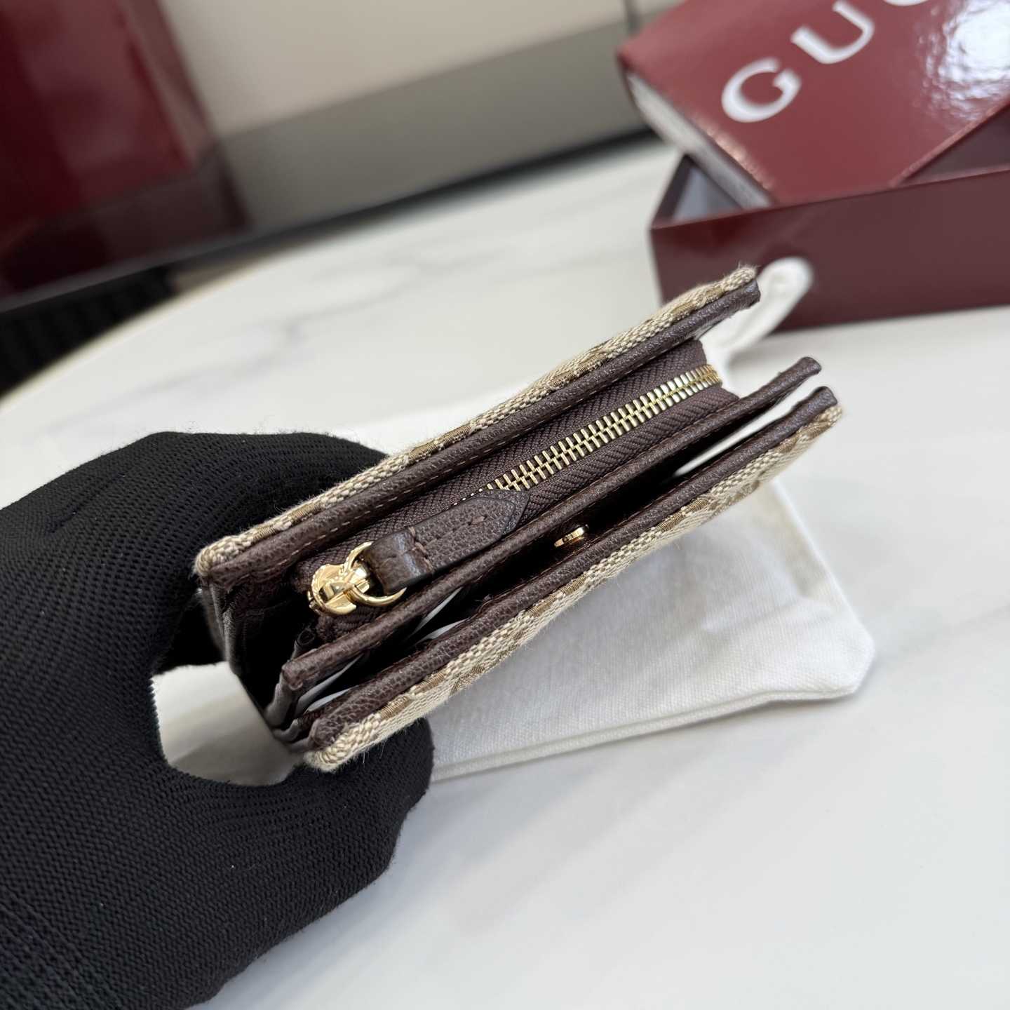 Gucci GG Marmont Small Wallet - DopestKickz