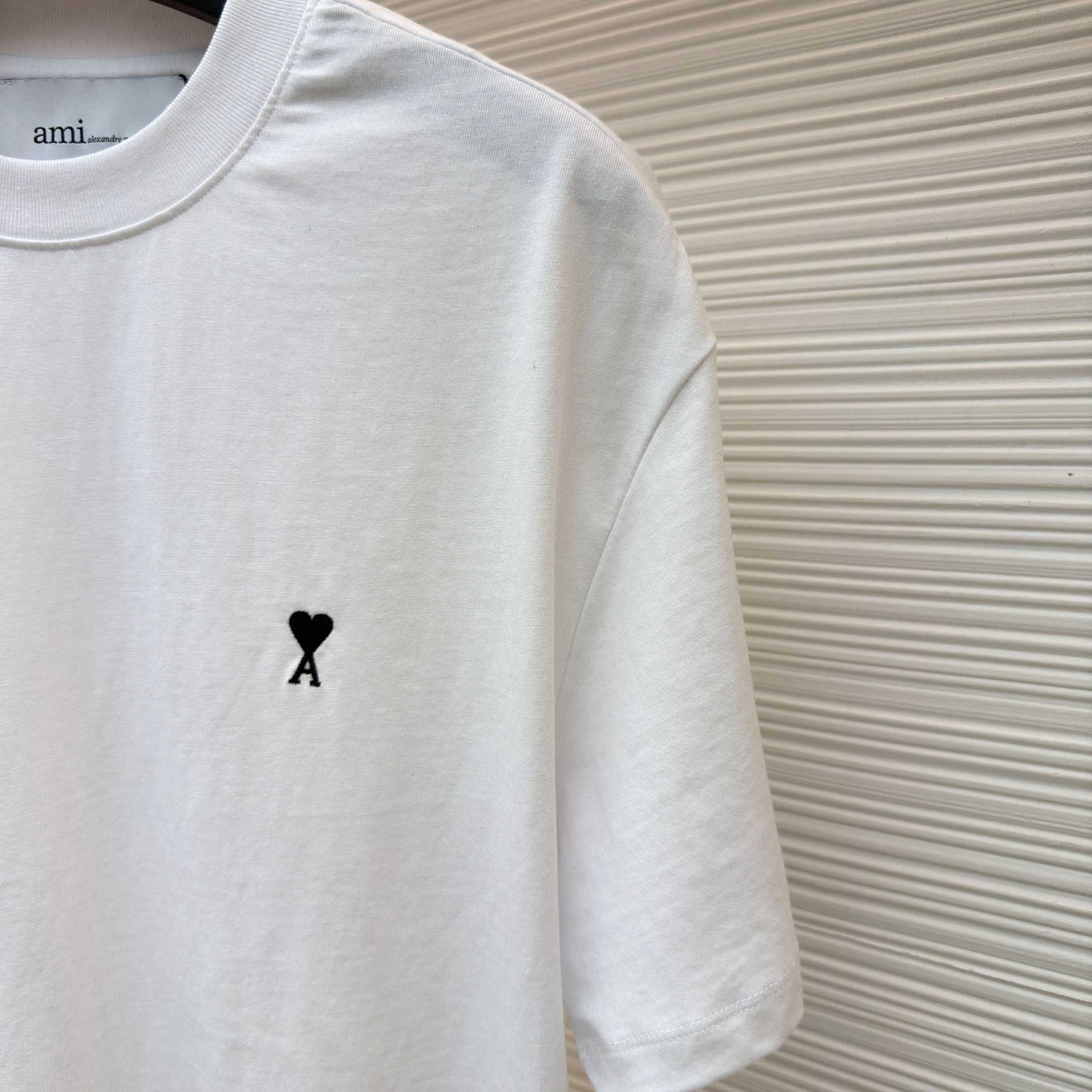 AMI Paris Black Cotton Ami De Coeur T-shirt - DopestKickz