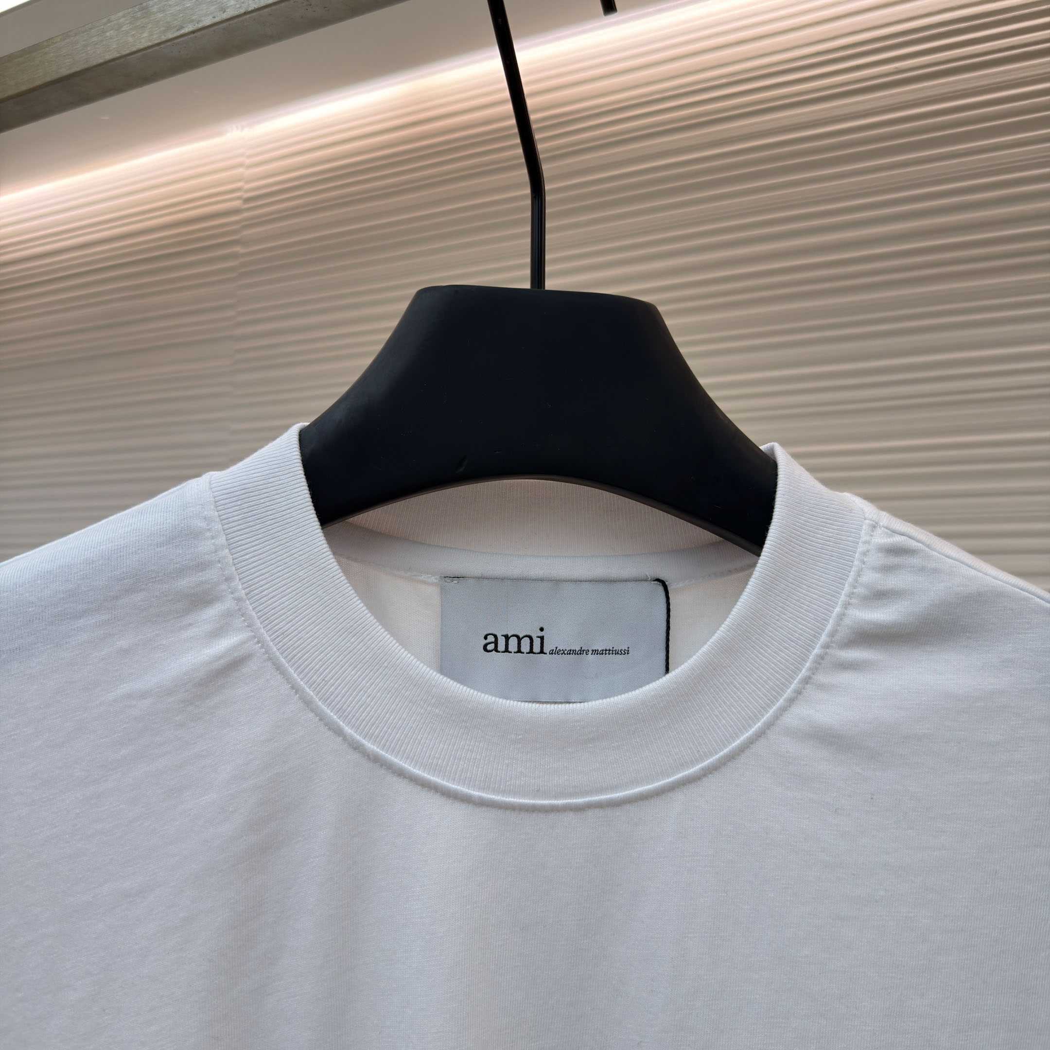 AMI Paris Black Cotton Ami De Coeur T-shirt - DopestKickz