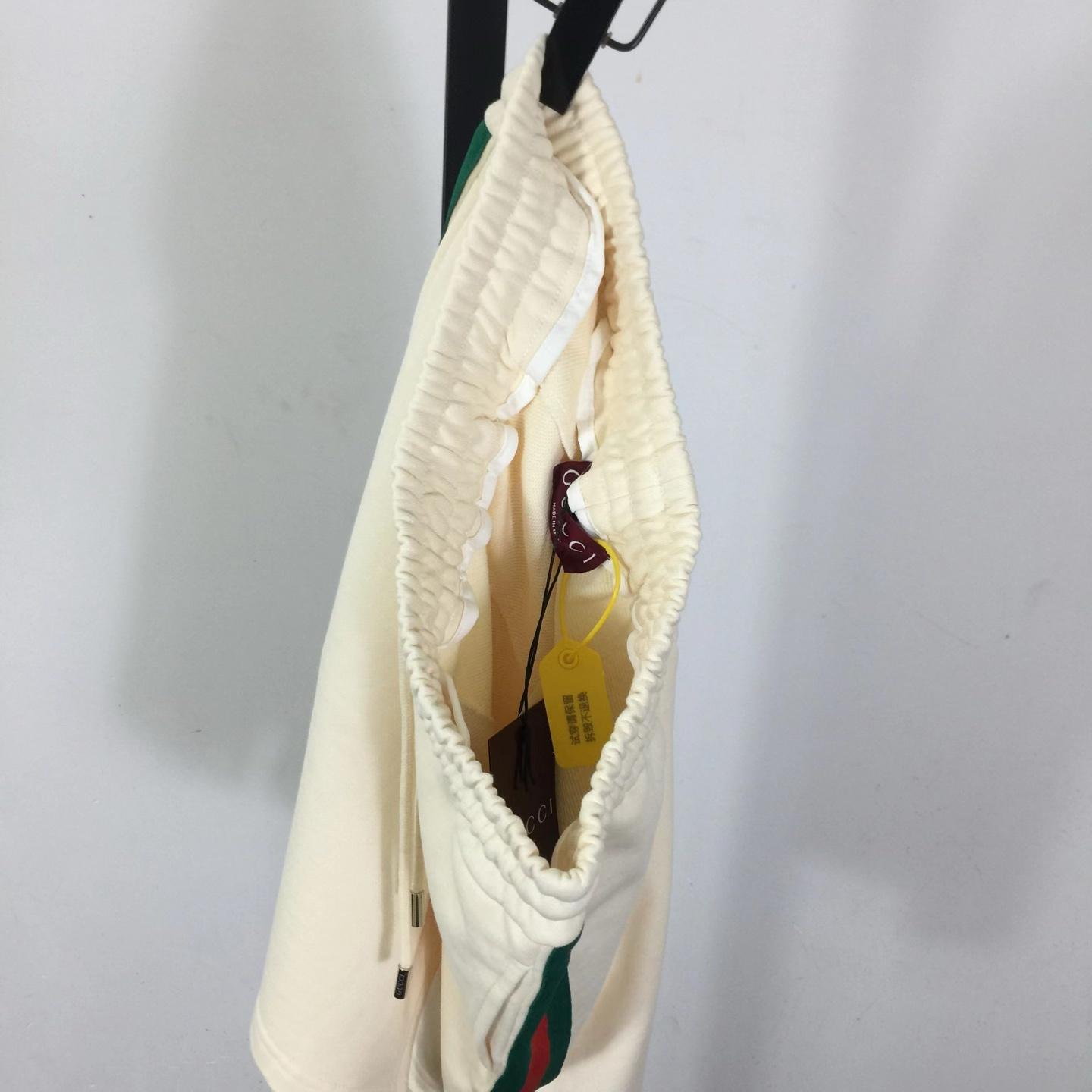 Gucci Men's Bermuda shorts  - DopestKickz