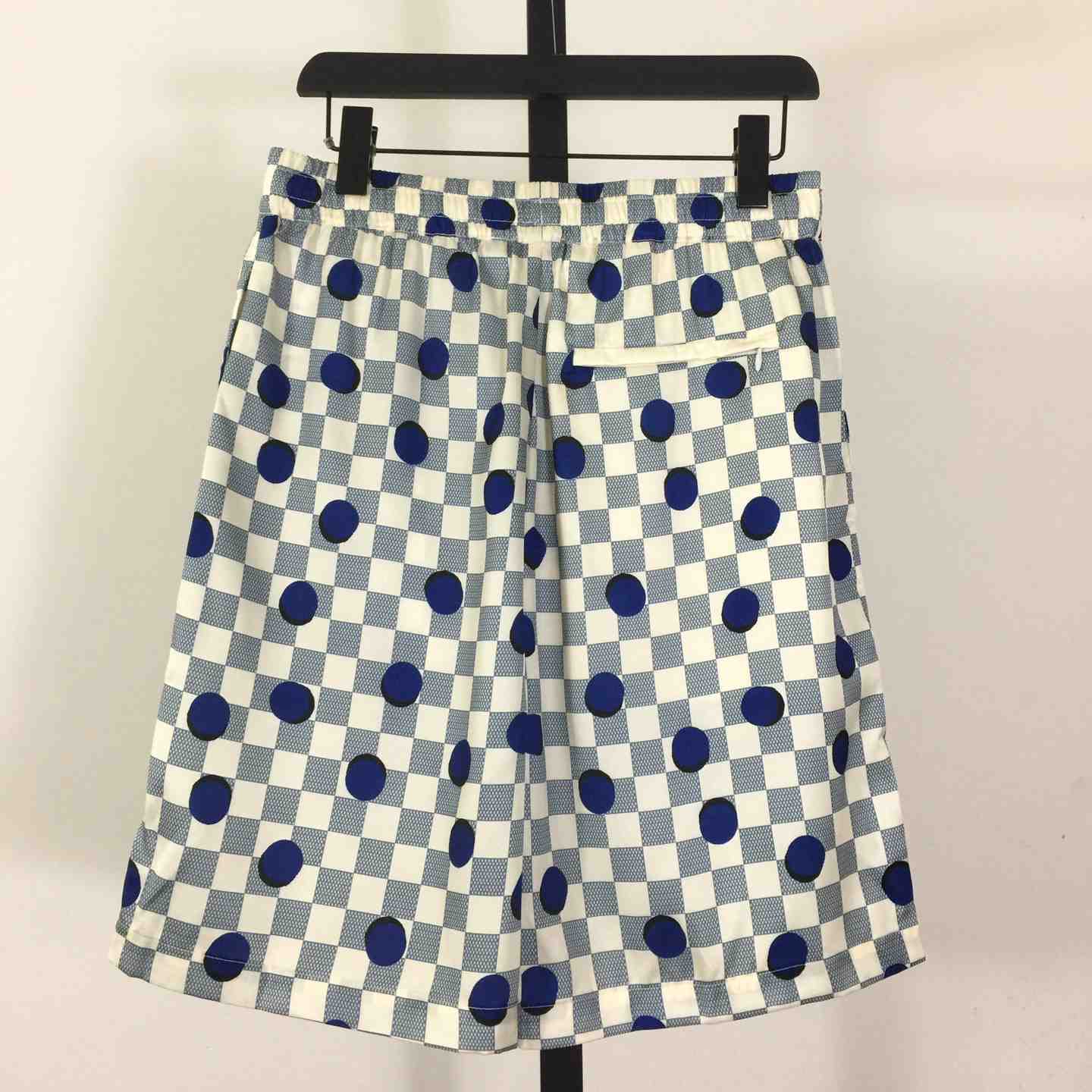 Louis Vuitton Damier Silk Shorts   1AK760 - DopestKickz