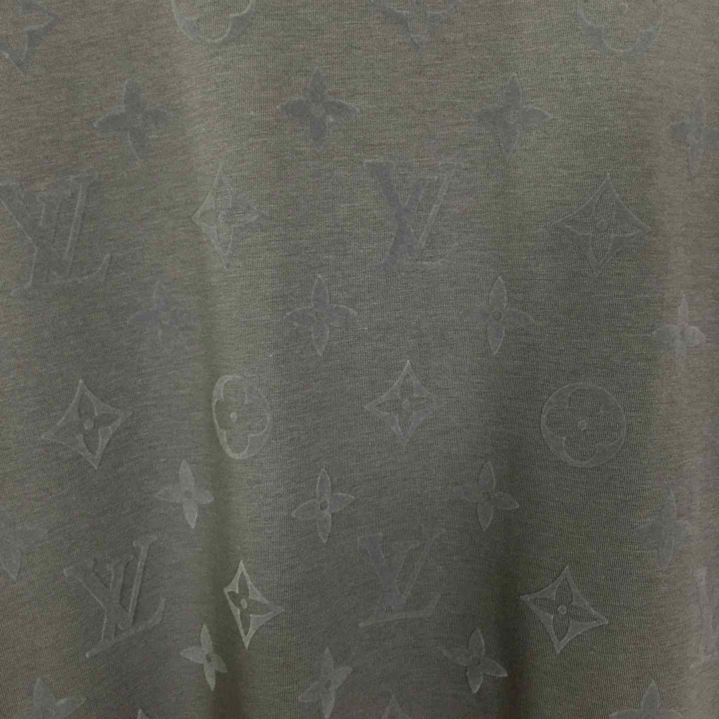 Louis Vuitton Monogram T-Shir - DopestKickz