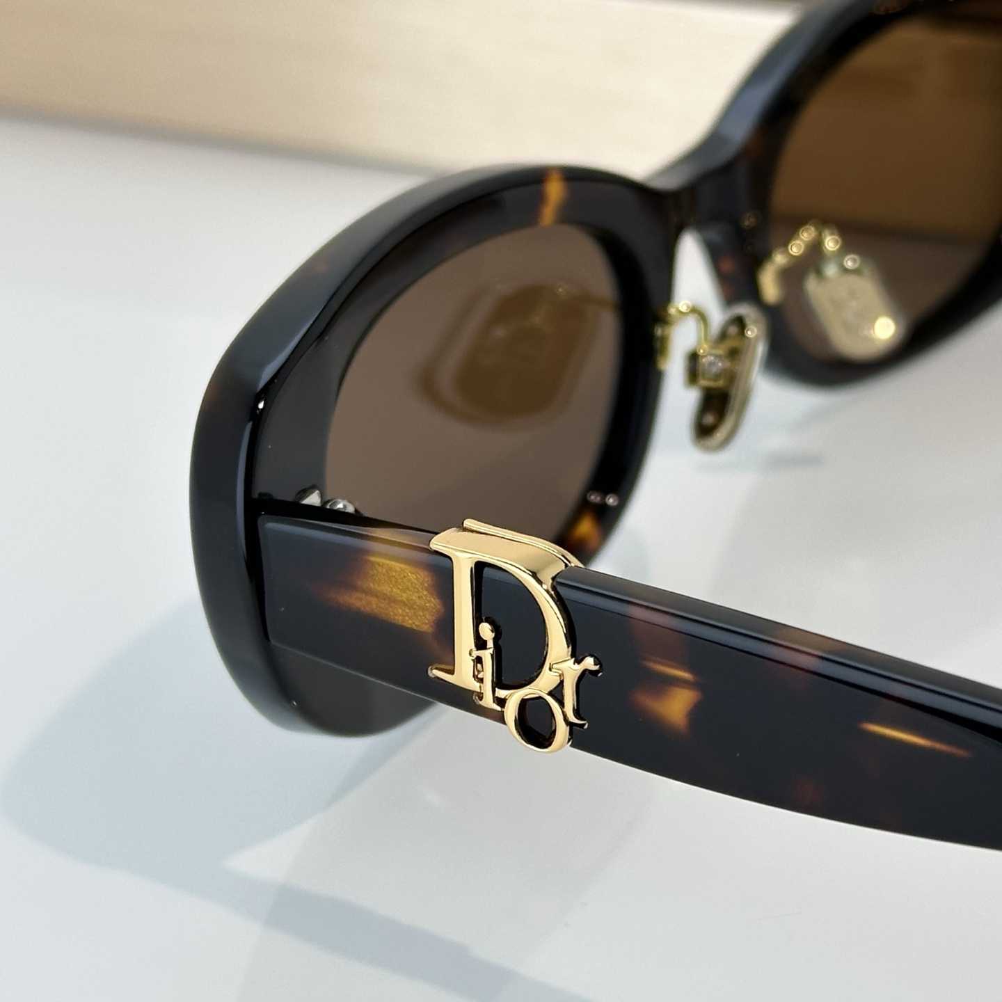 Dior Oblique B1F Sunglasses - DopestKickz