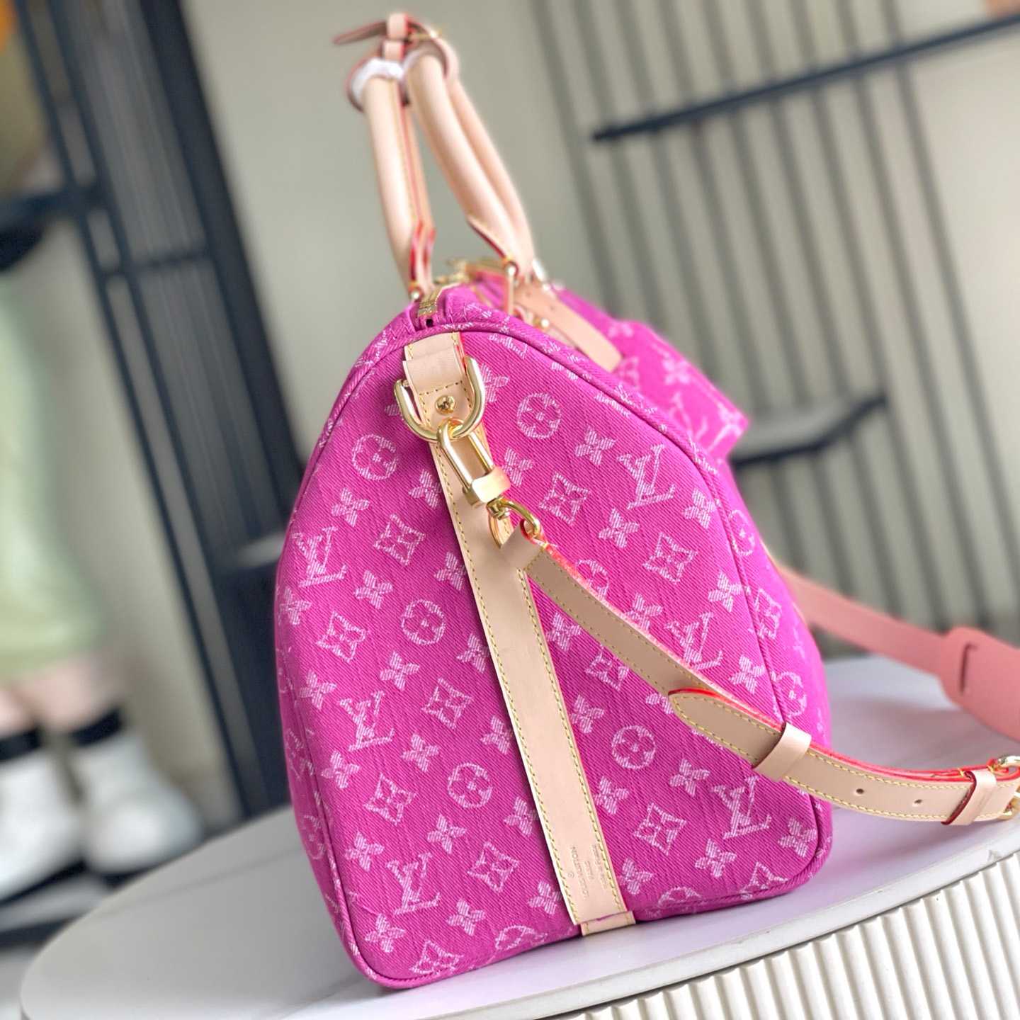 Louis Vuitton Keepall Bandoulière 45 M27944 - DopestKickz