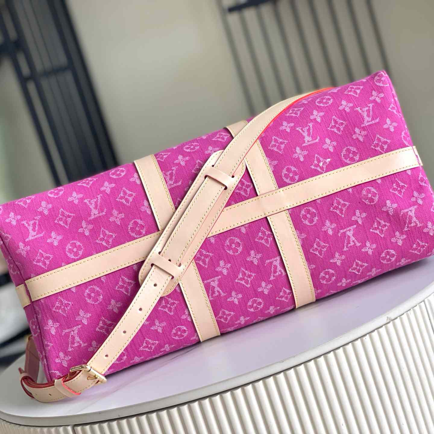 Louis Vuitton Keepall Bandoulière 45 M27944 - DopestKickz