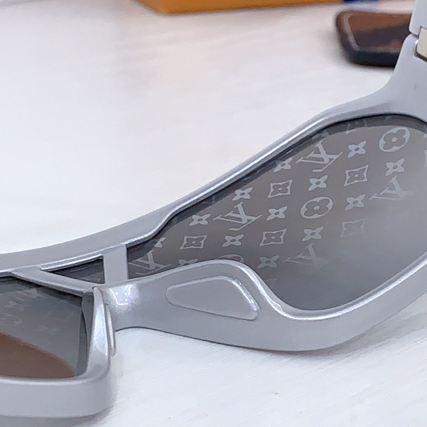 Louis Vuitton Z3102U   Sunglasses   - DopestKickz