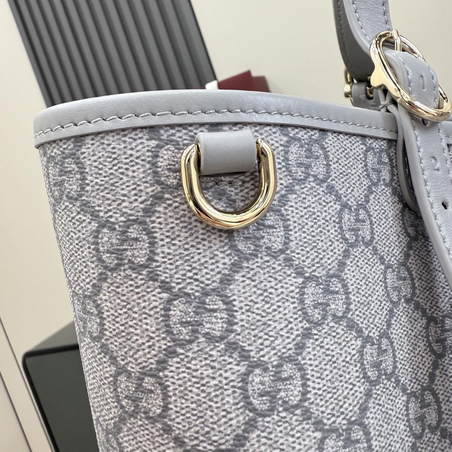 Gucci GG Emblem Large Tote Bag 815213 - DopestKickz