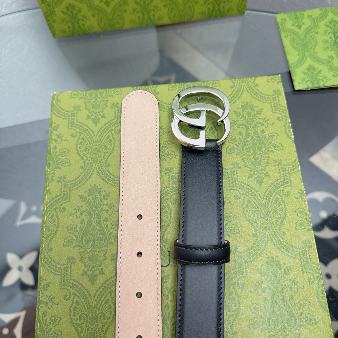 Gucci  Flat Marmont Belt - DopestKickz