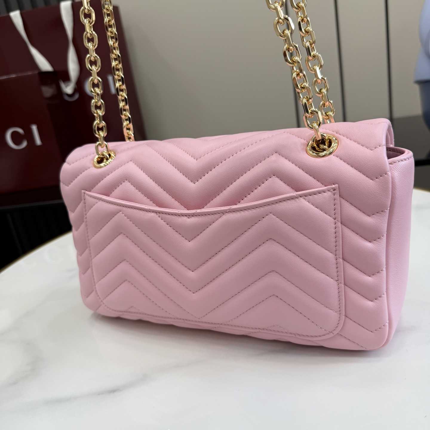 Gucci GG Marmont Medium Shoulder Bag - DopestKickz