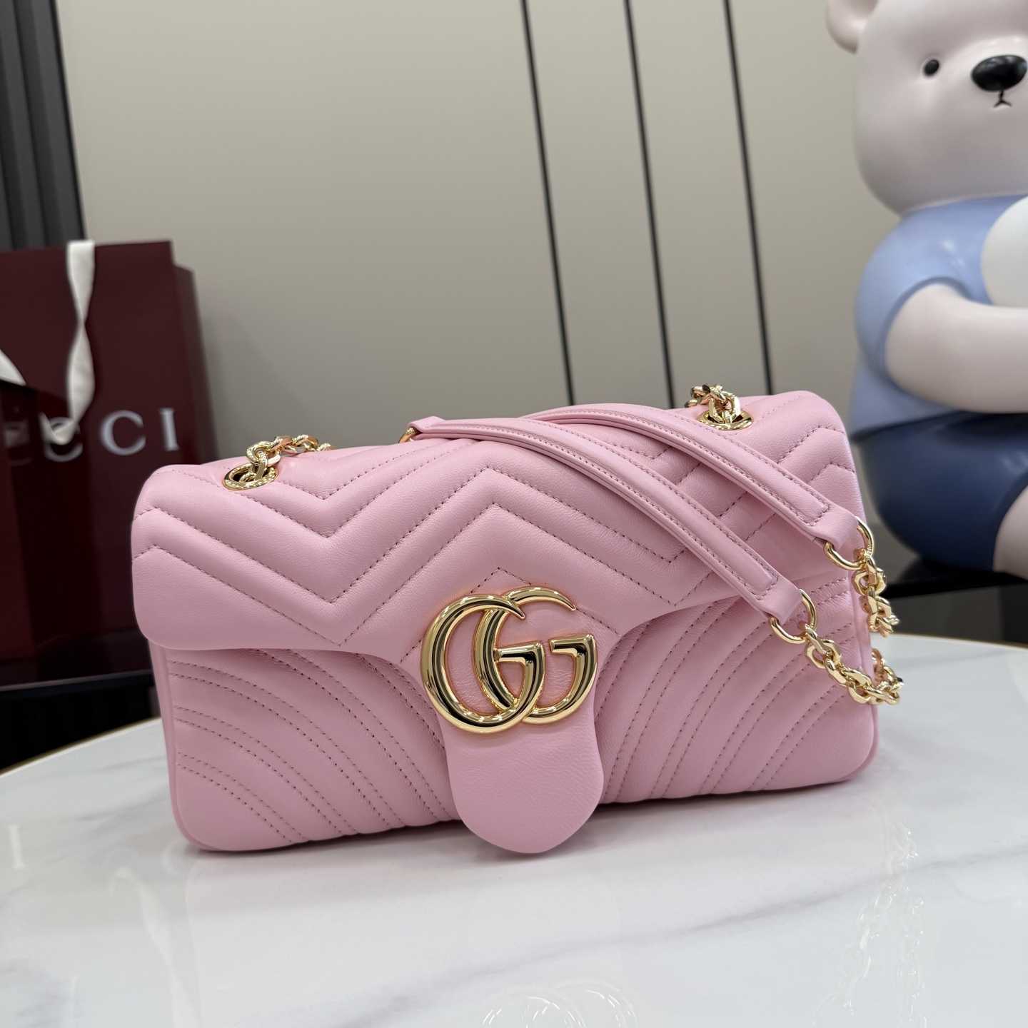 Gucci GG Marmont Medium Shoulder Bag - DopestKickz