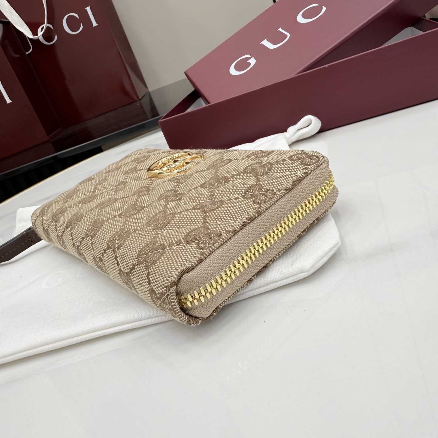 Gucci GG Marmont Zip Around Wallet - DopestKickz
