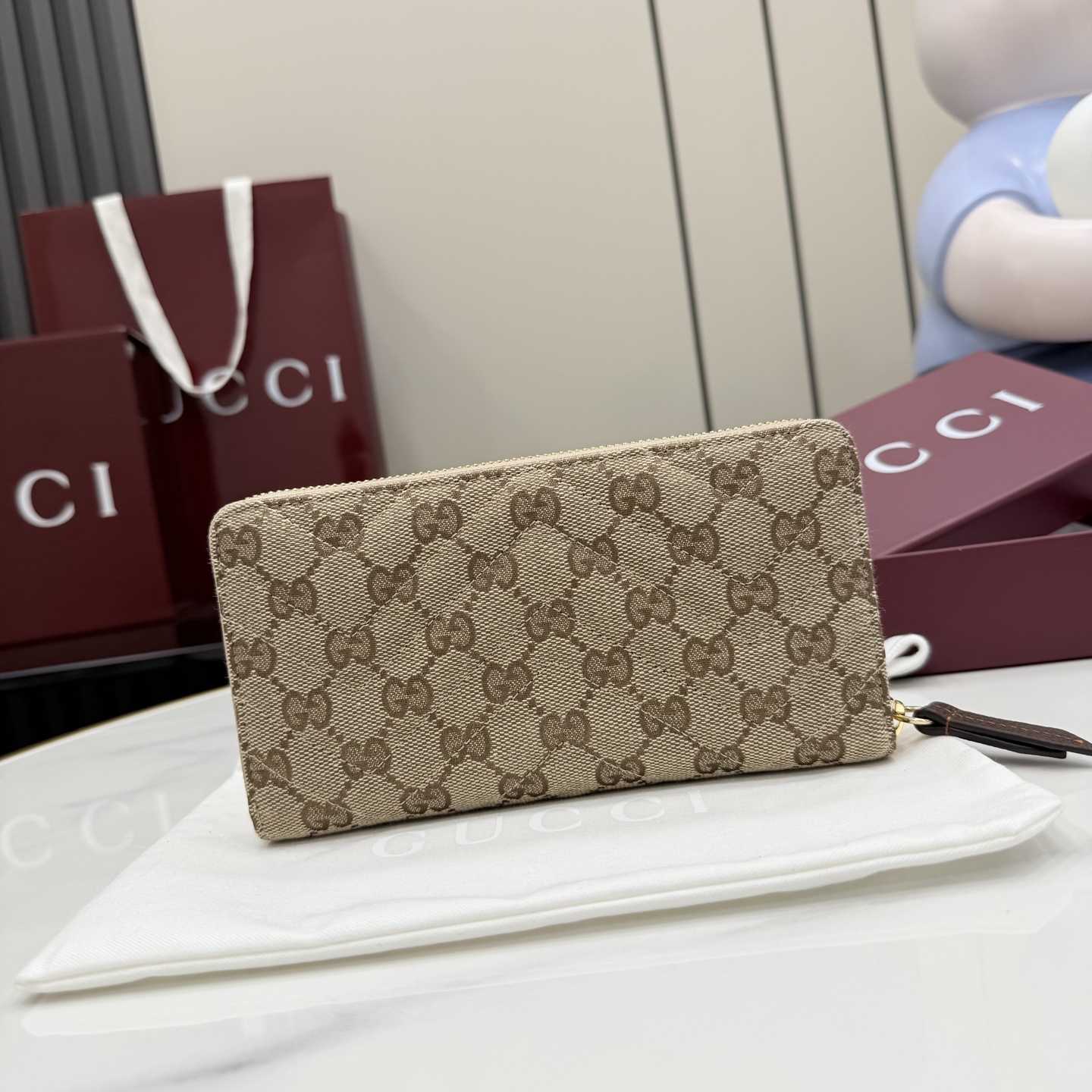 Gucci GG Marmont Zip Around Wallet - DopestKickz
