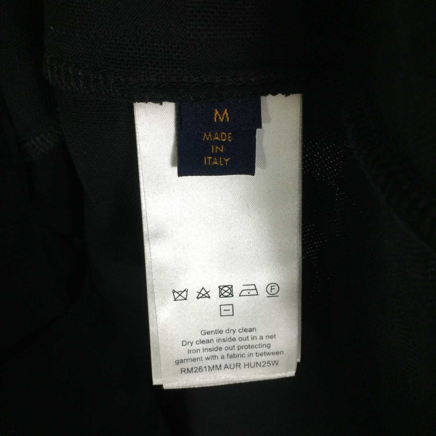 Louis Vuitton Embroidered Signature T-Shirt   1AJRHM - DopestKickz