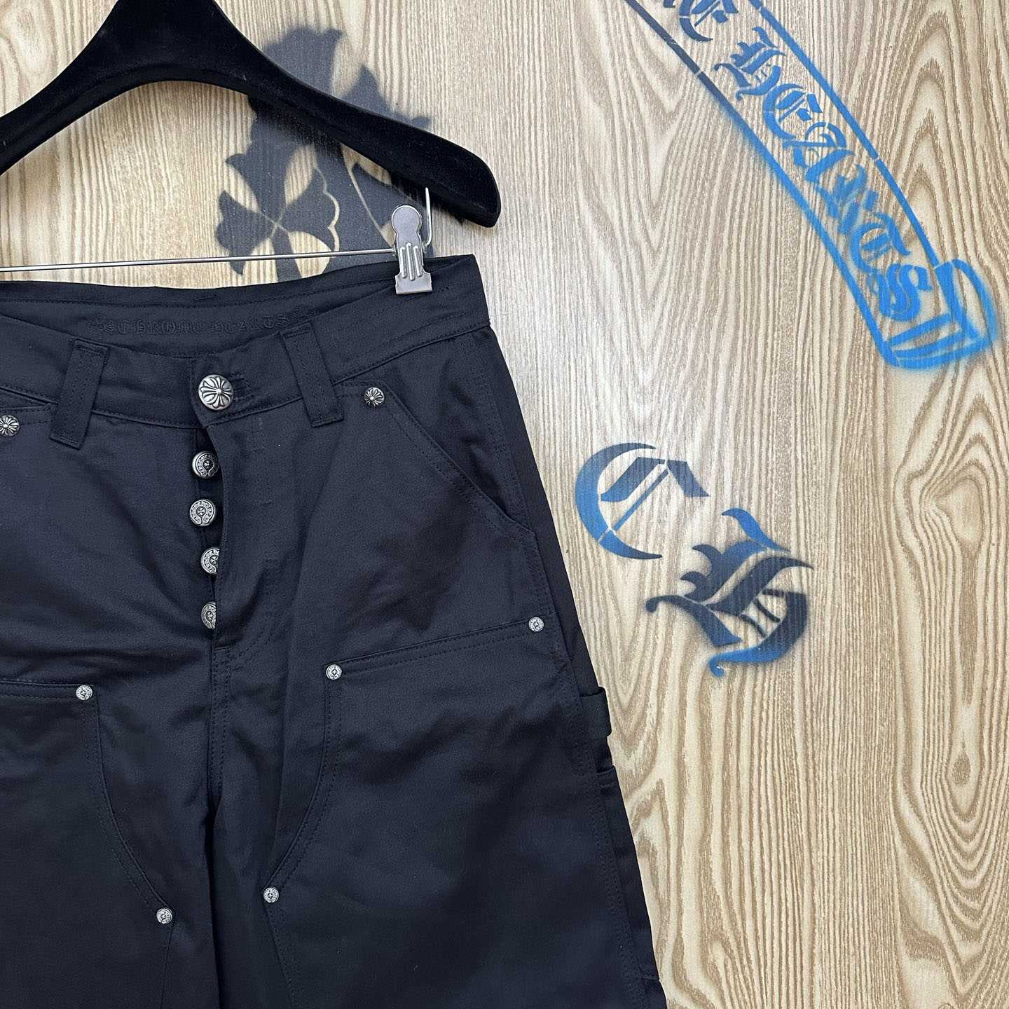 Chrome Hearts Double Knee Carpenter Shorts - DopestKickz