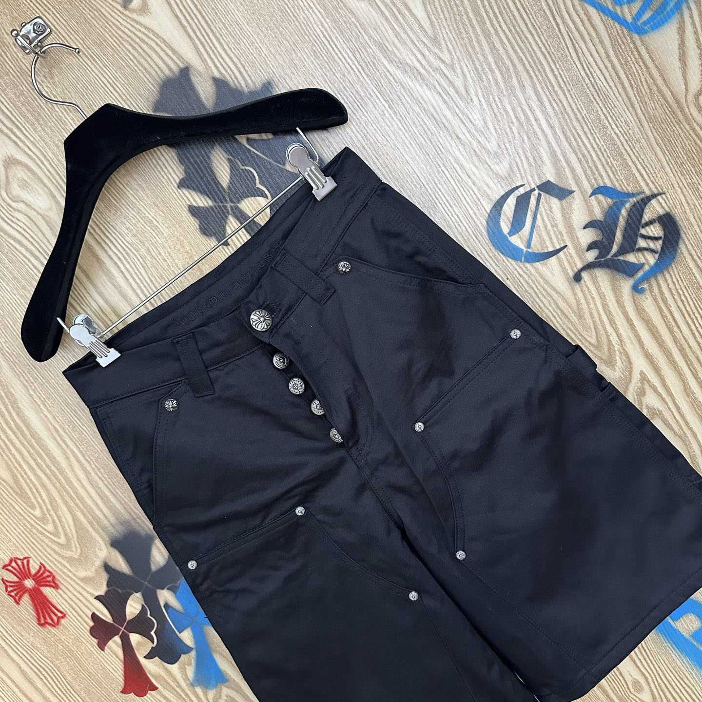 Chrome Hearts Double Knee Carpenter Shorts - DopestKickz