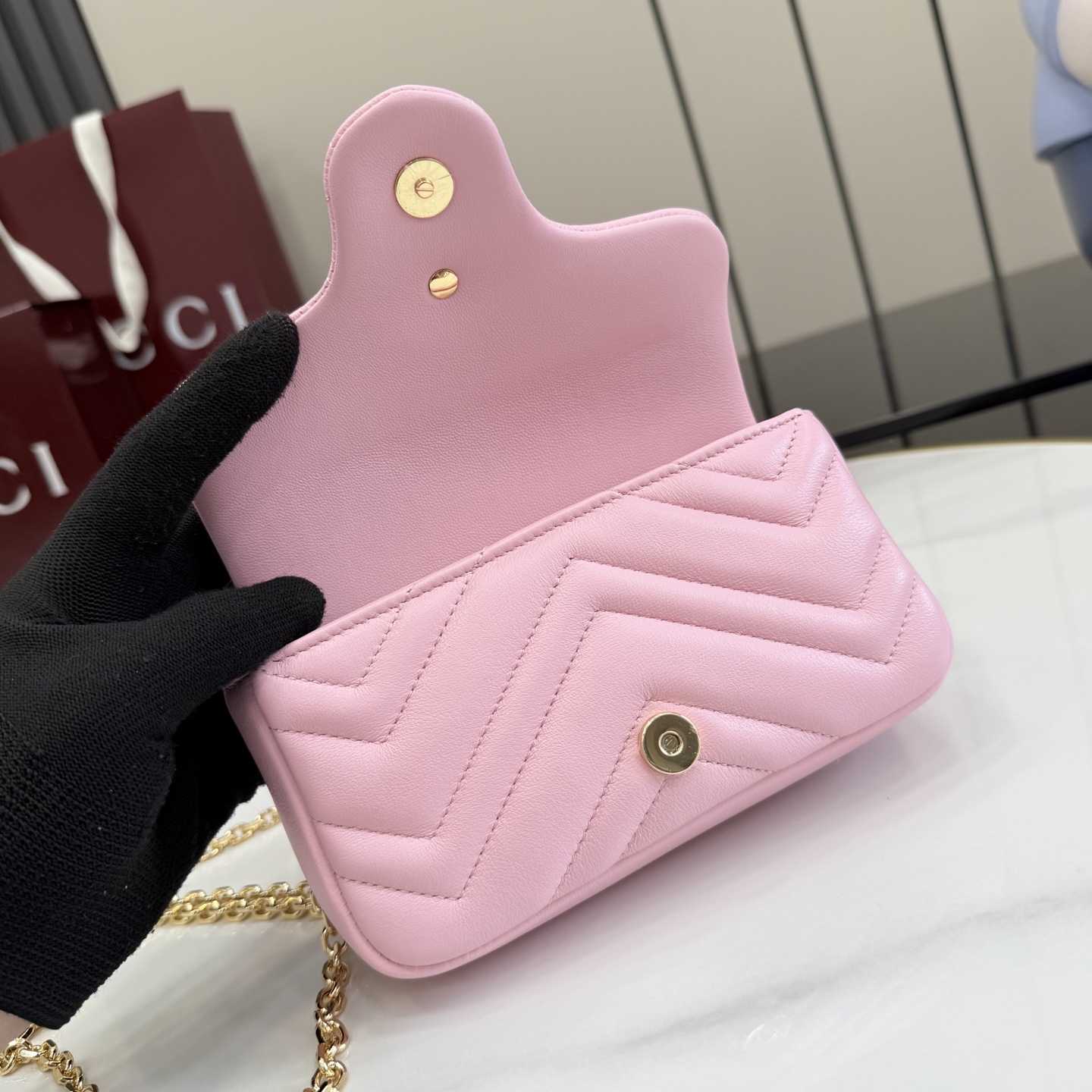 Gucci GG Marmont Mini Shoulder Bag - DopestKickz